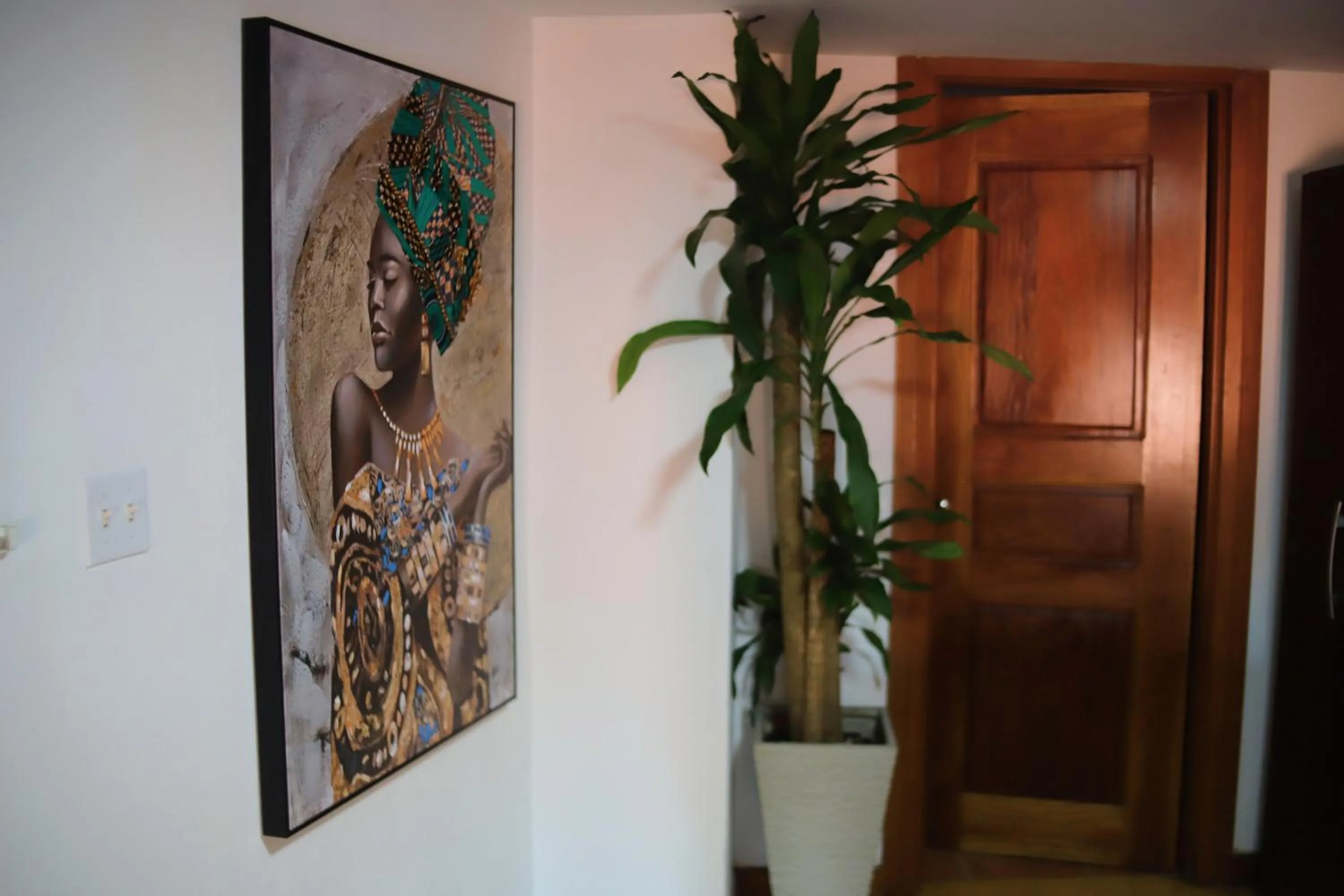 Decorative detail in Oasis Hotel