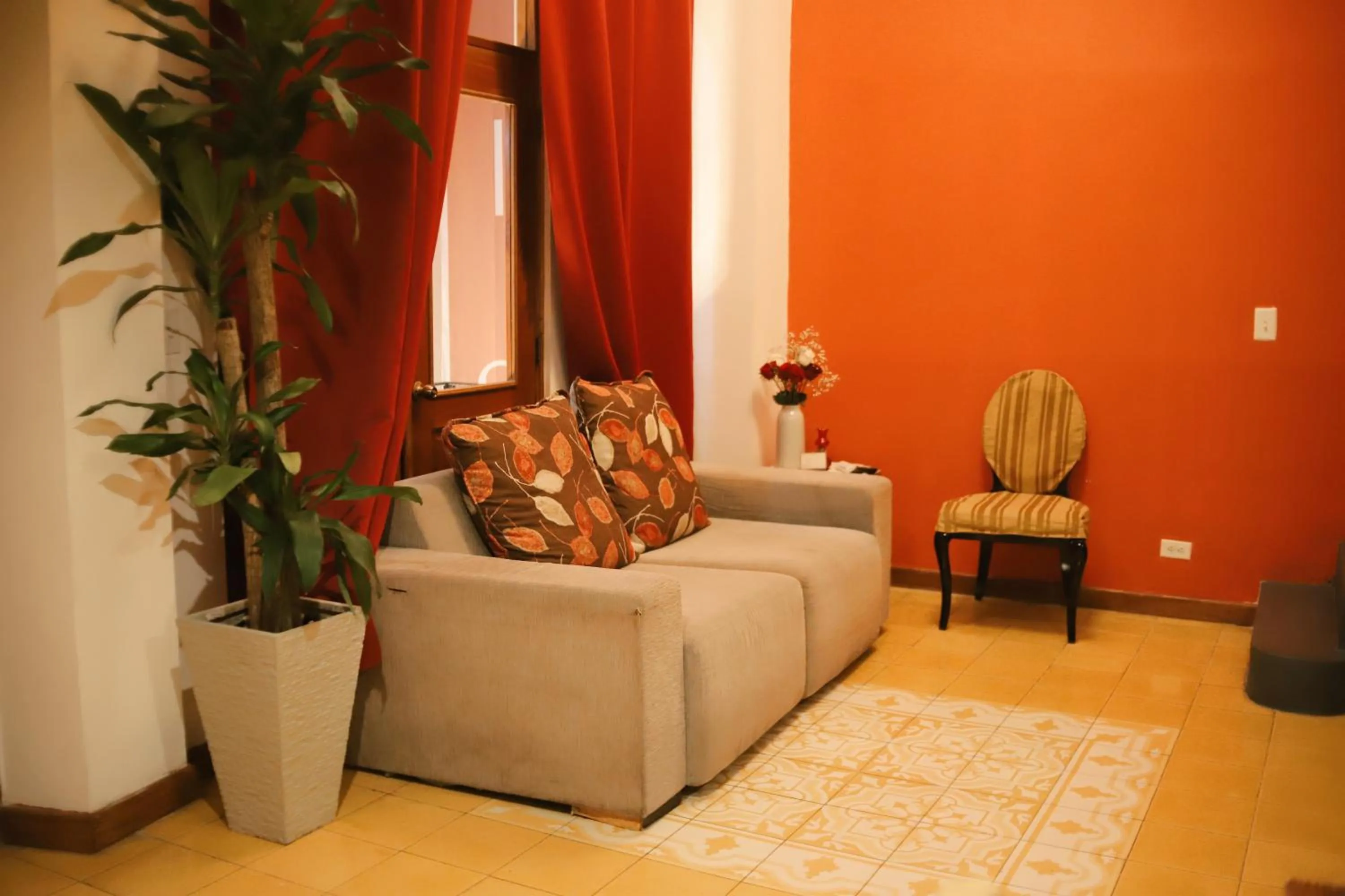 Suite in Oasis Hotel