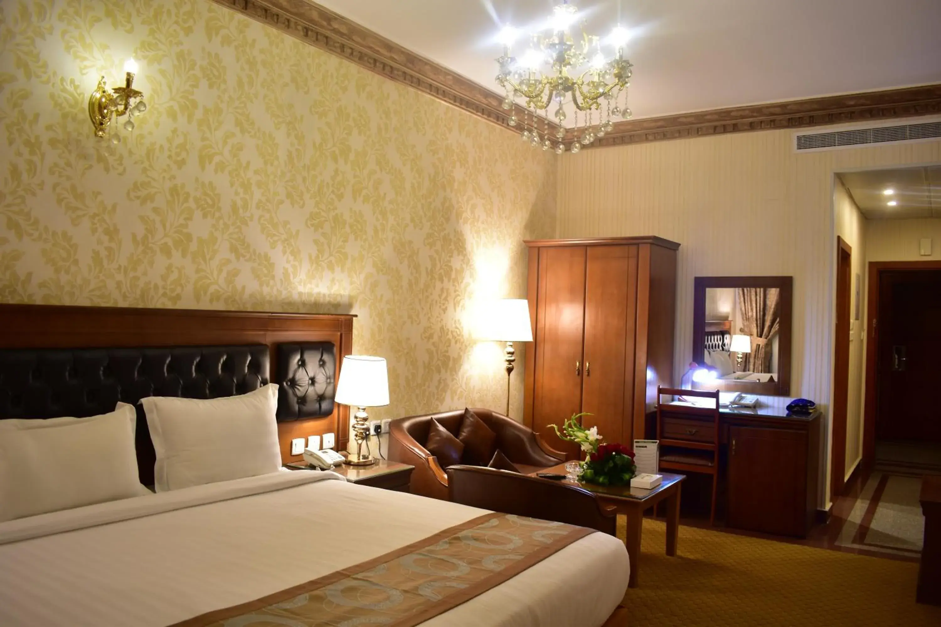 Deluxe Double Room in Canary Beach Hotel Deluxe Double Room in Canary Beach Hotel