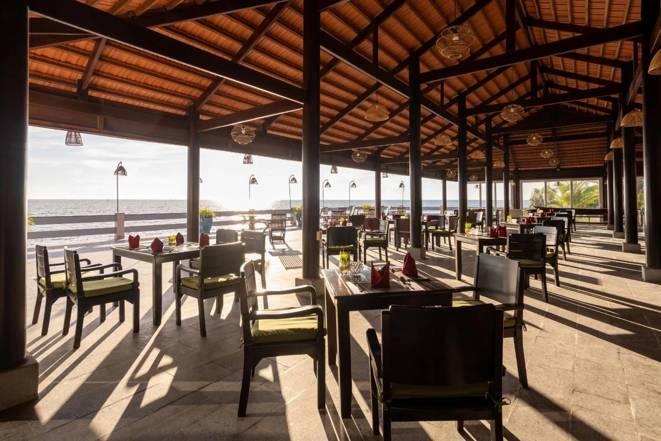 Restaurant/places to eat in Sea Sense Resort Restaurant/places to eat in Sea Sense Resort
