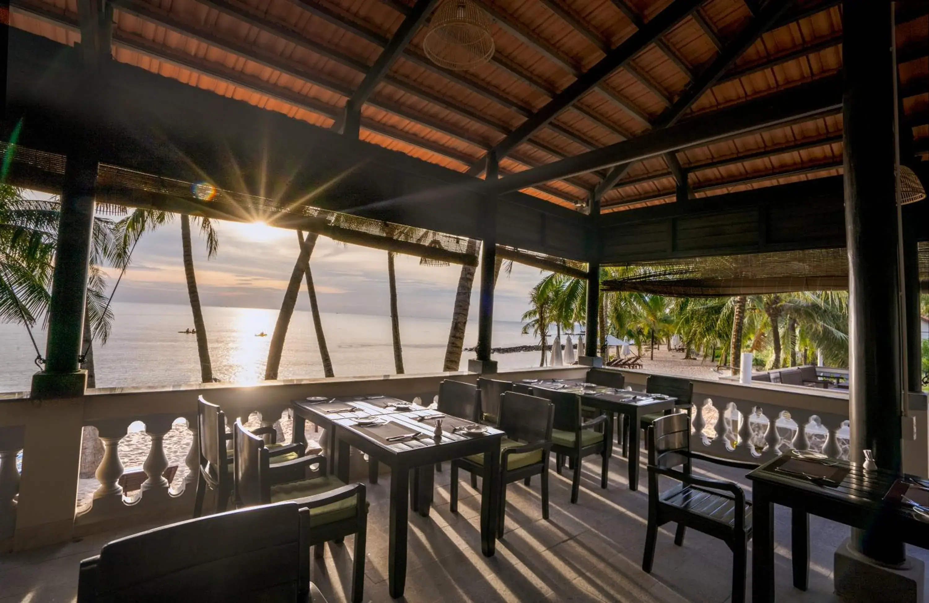 Restaurant/places to eat in Sea Sense Resort Restaurant/places to eat in Sea Sense Resort