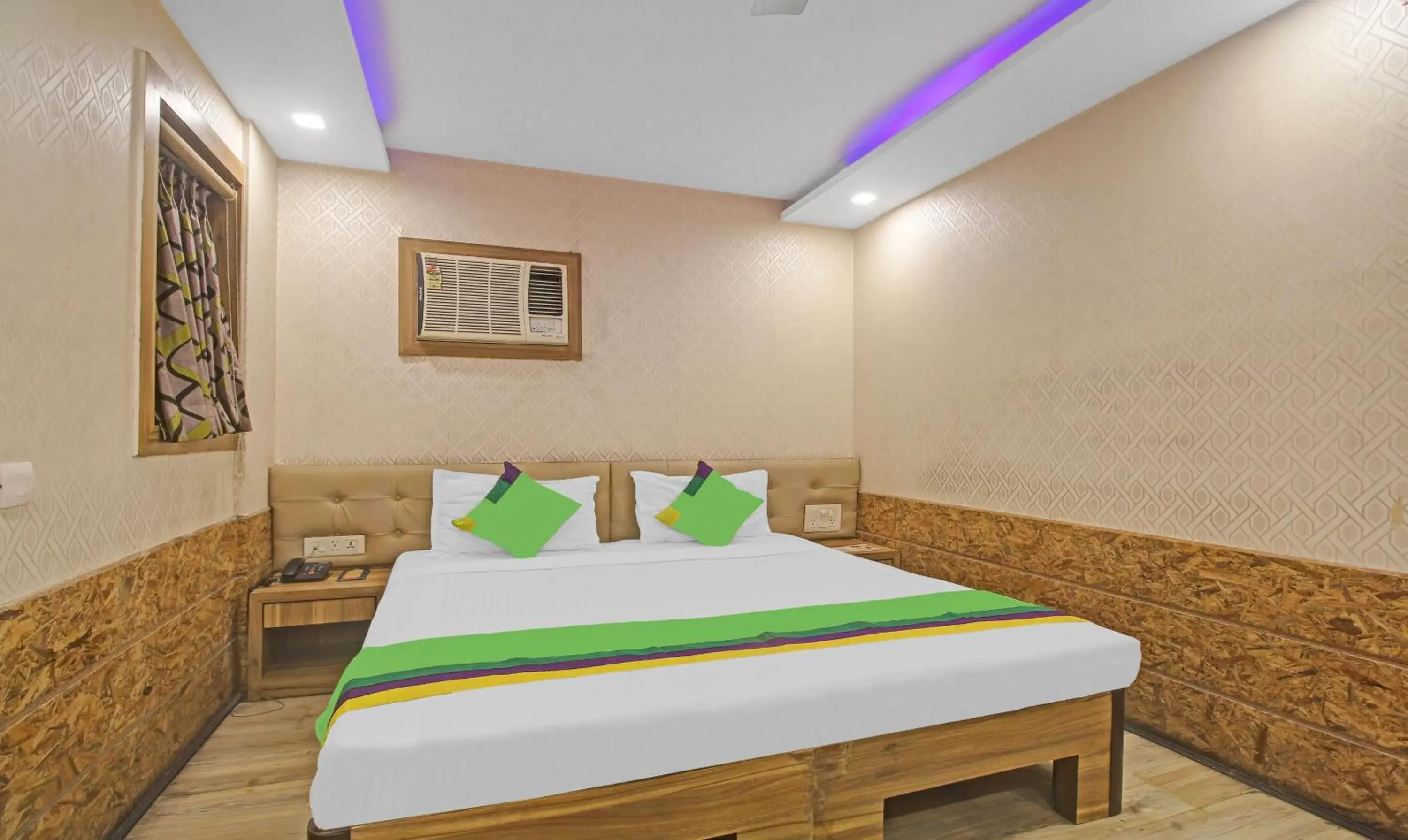 Bedroom, Bed in Treebo Mangalam Bedroom, Bed in Treebo Mangalam