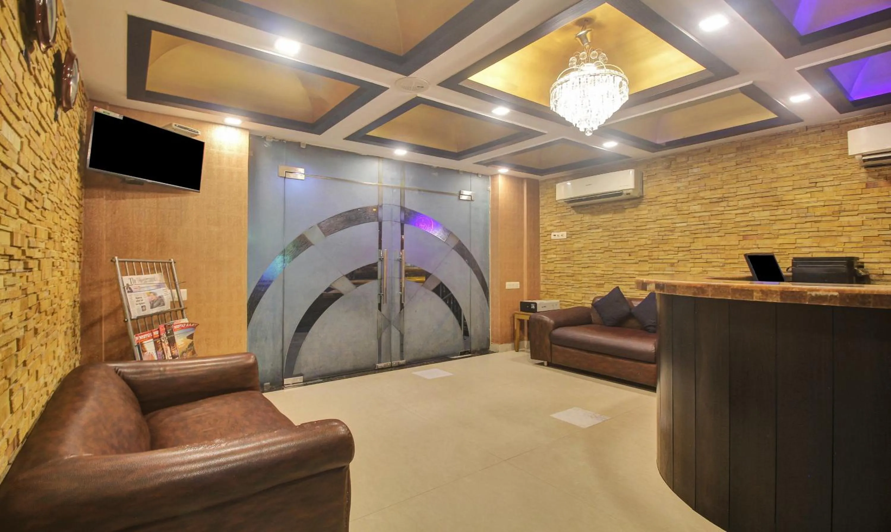 Seating area in Treebo Mangalam, Bhawanipur