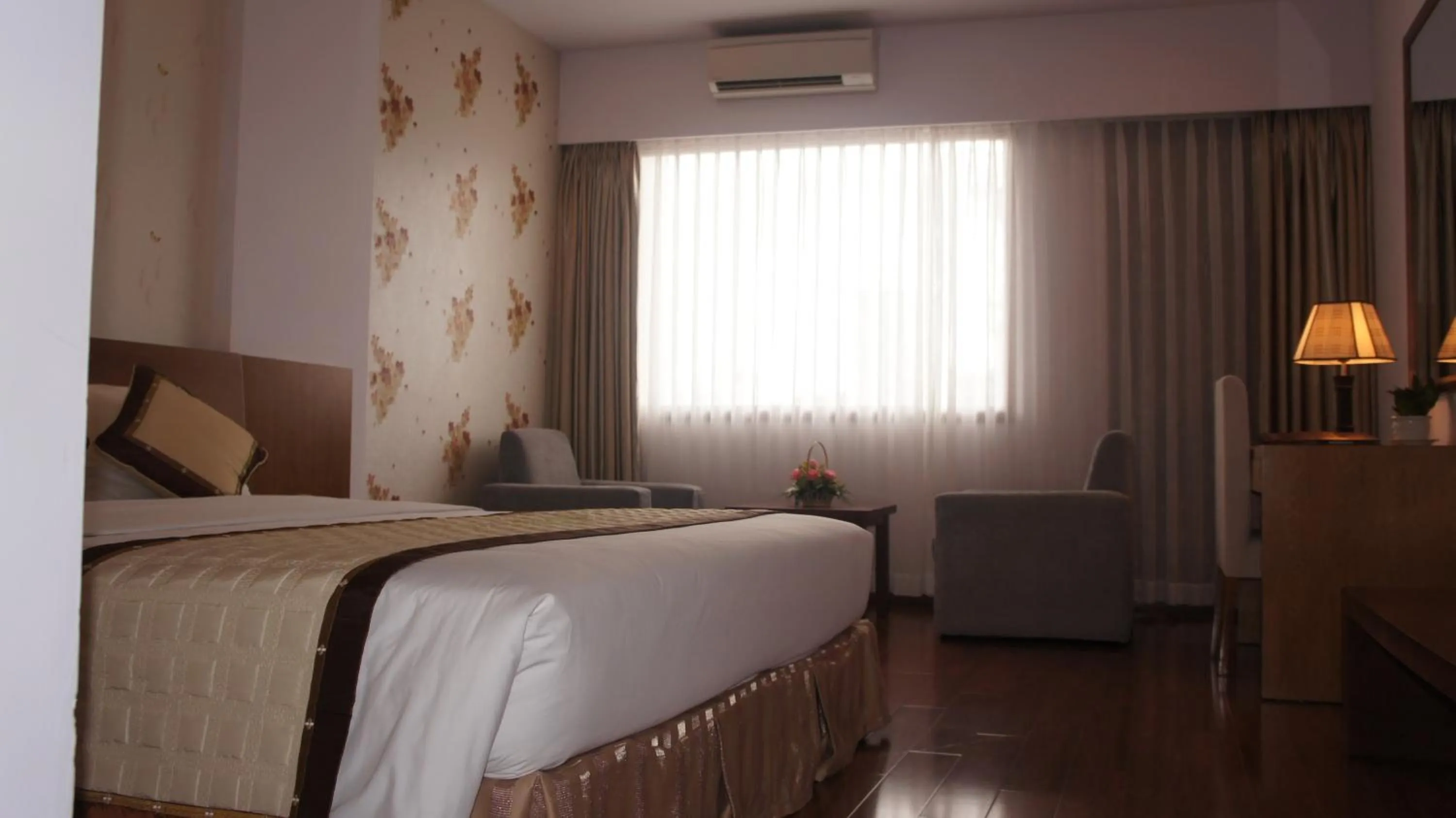 Bed in Saigon Can Tho Hotel