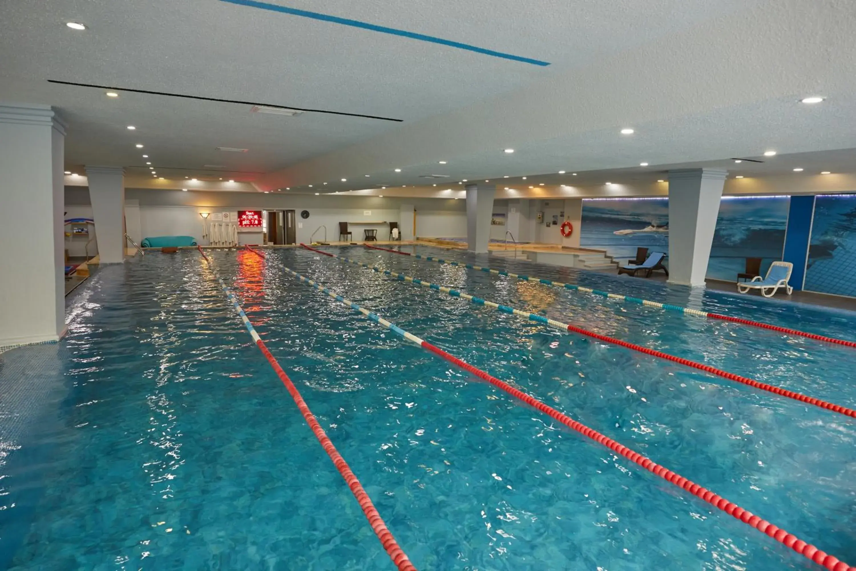 Swimming pool in Dedeman Istanbul Swimming pool in Dedeman Istanbul