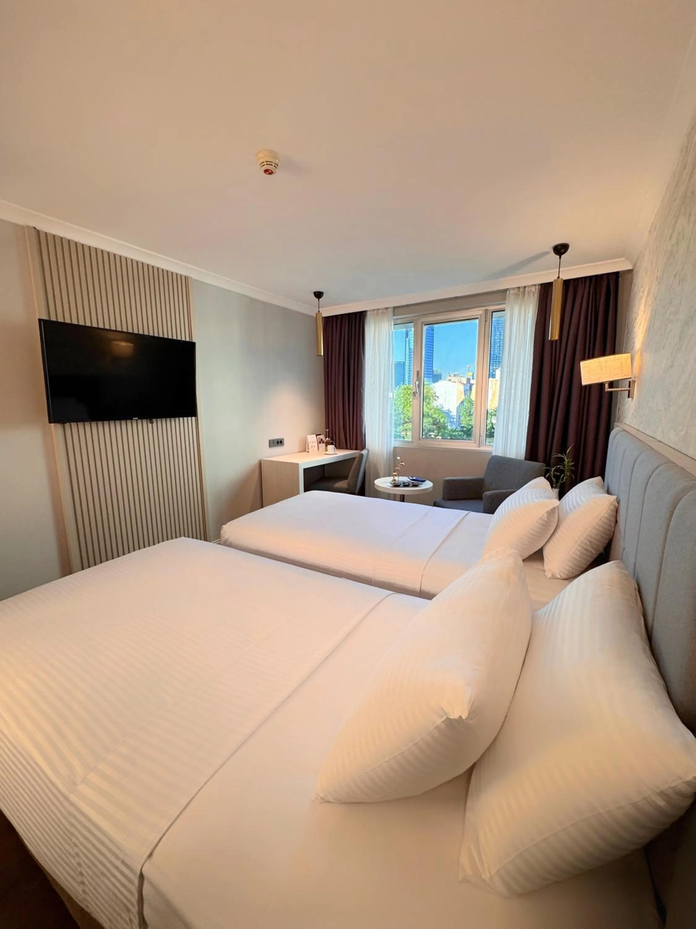 Bed in Dedeman Istanbul