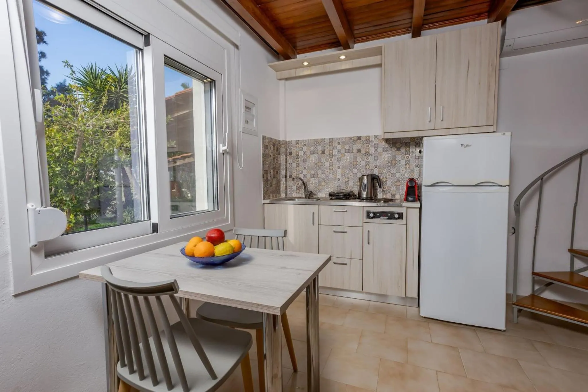 Kitchen or kitchenette in Rose of Crete