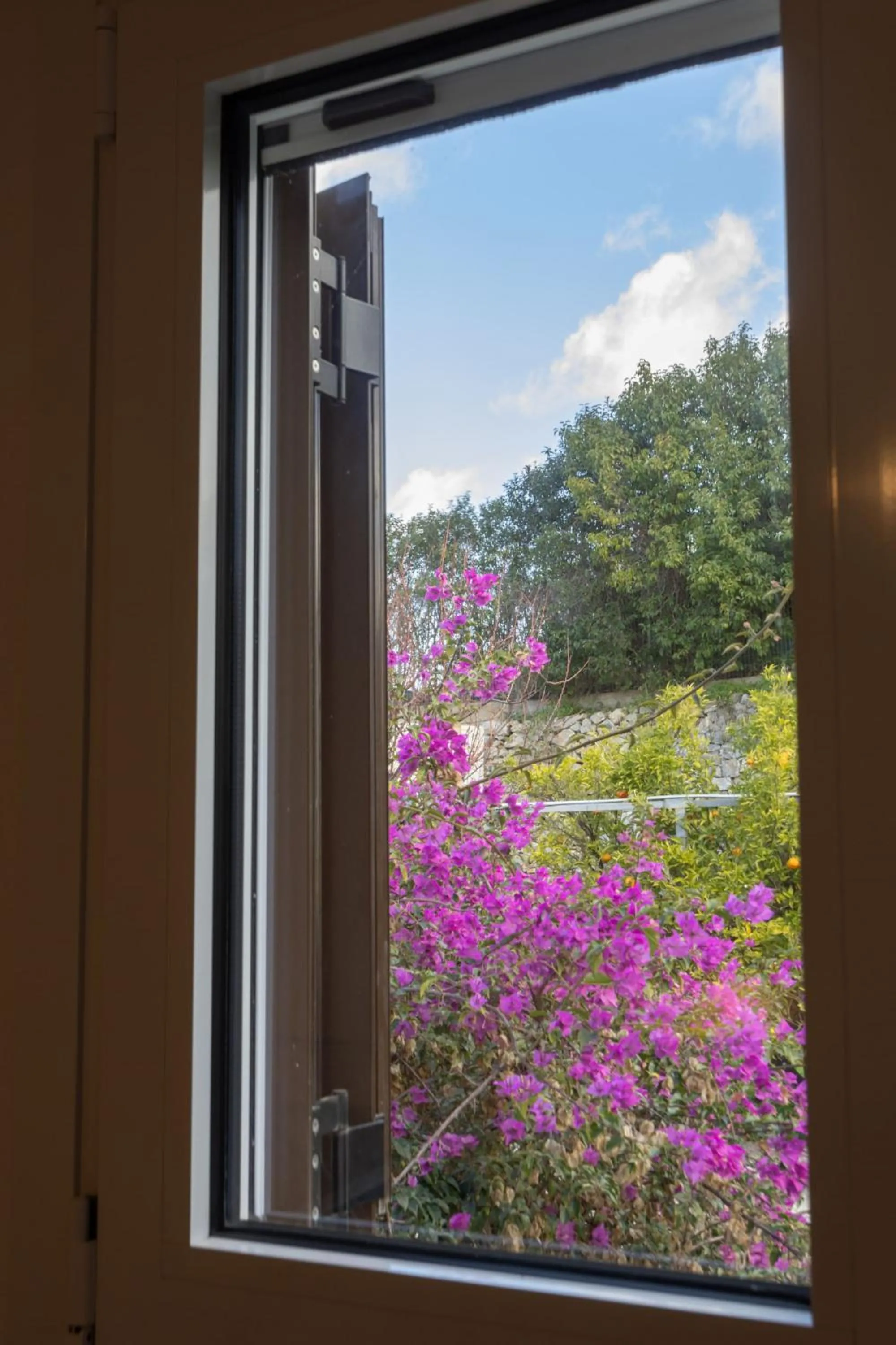Off site in Rose of Crete