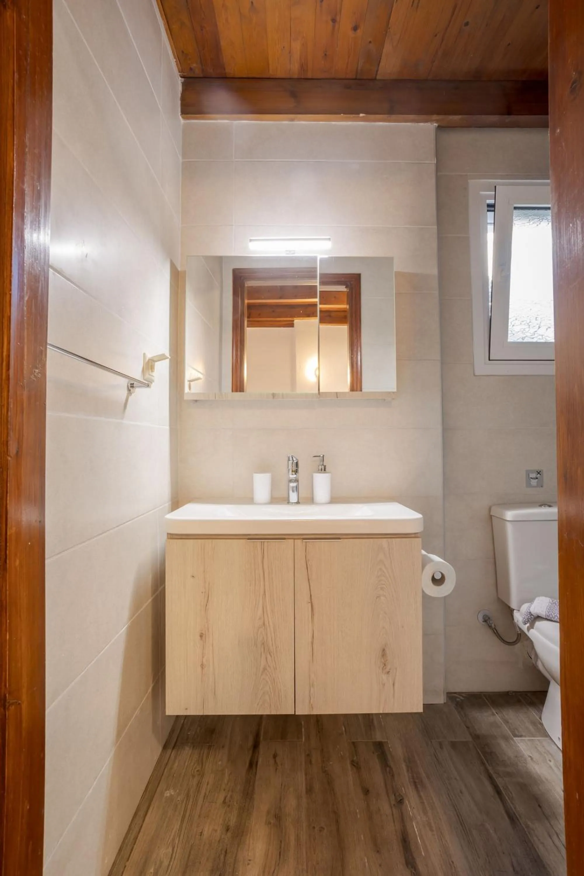 Bathroom in Rose of Crete