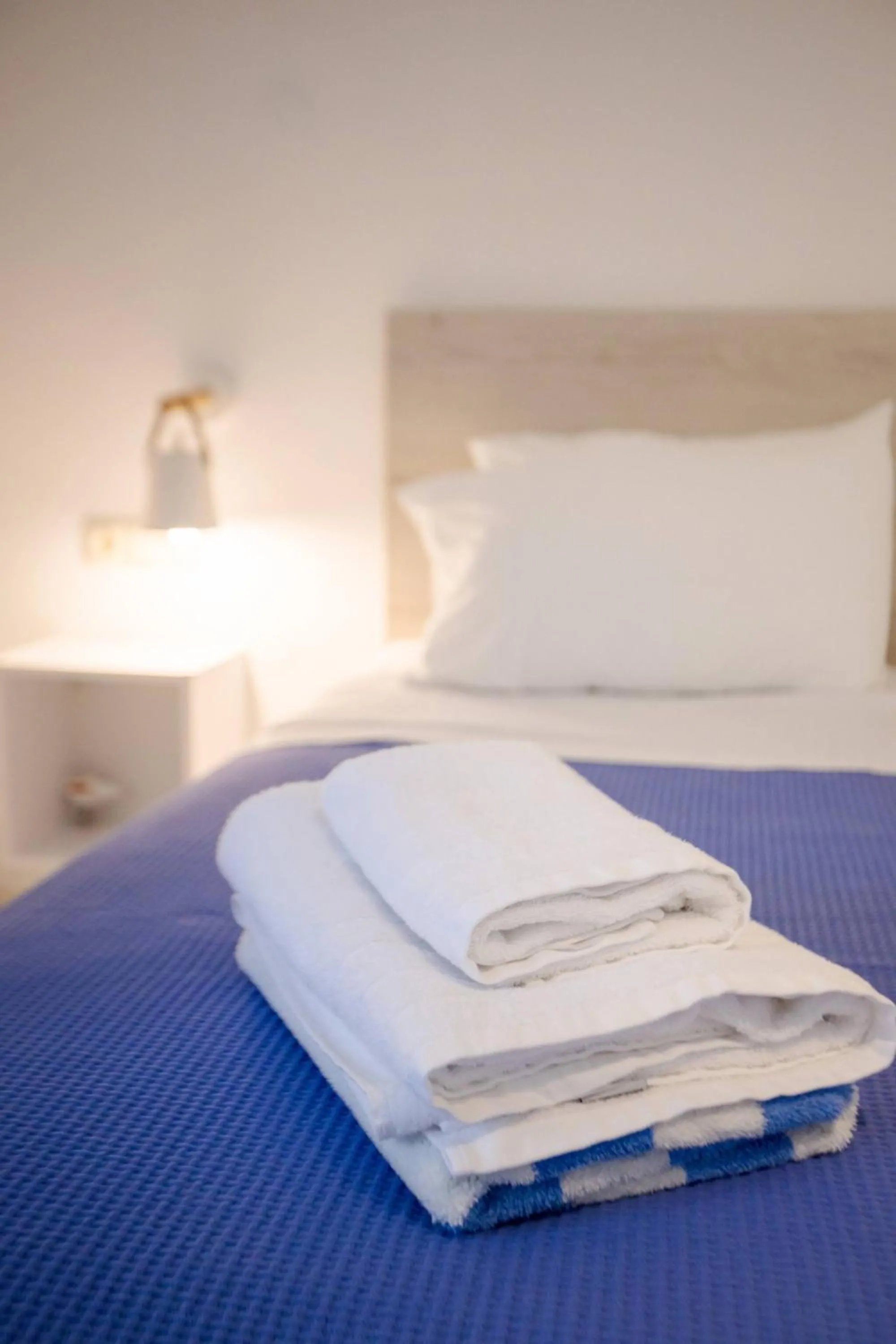 Bed in Rose of Crete
