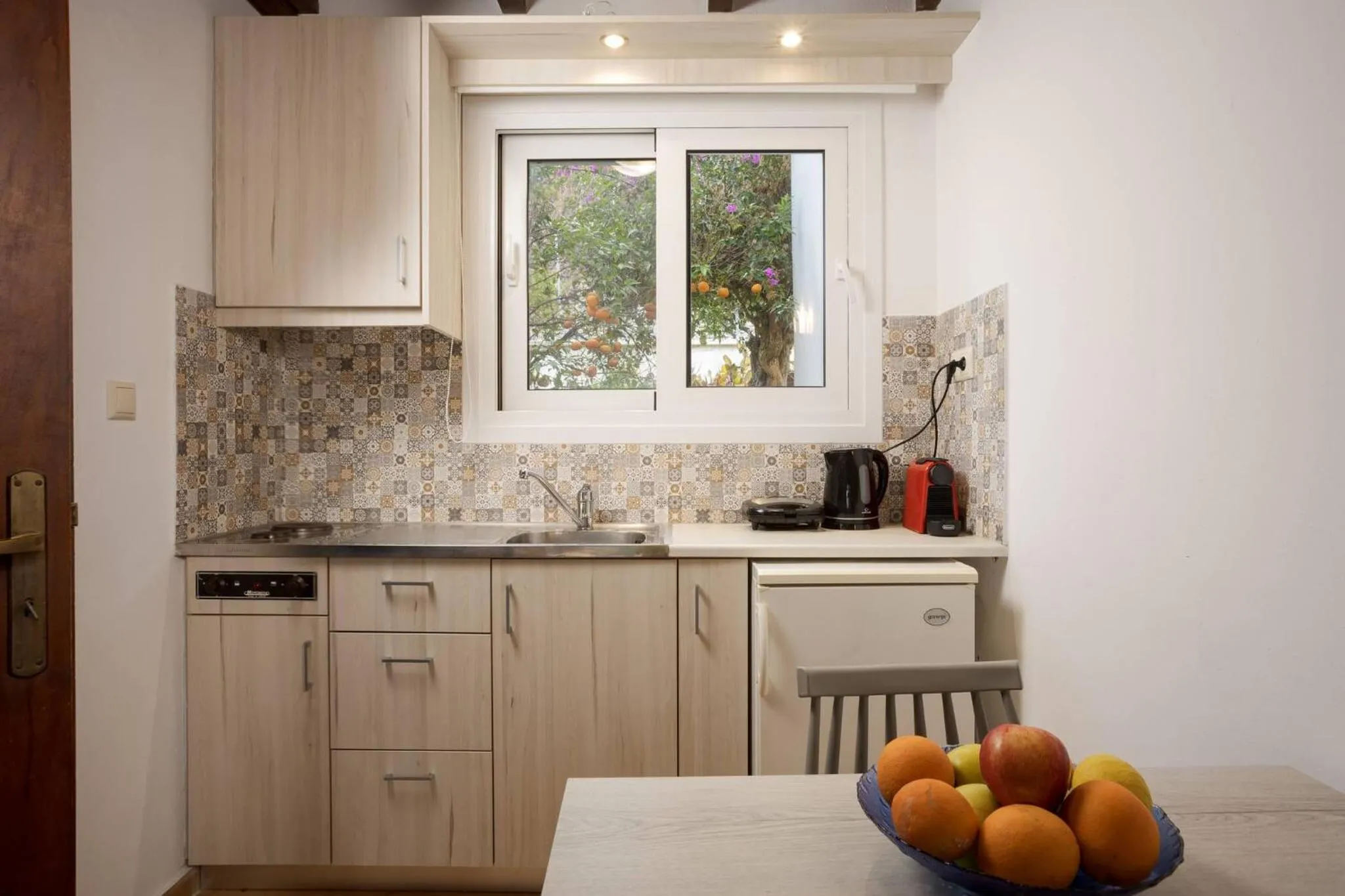 Kitchen or kitchenette in Rose of Crete