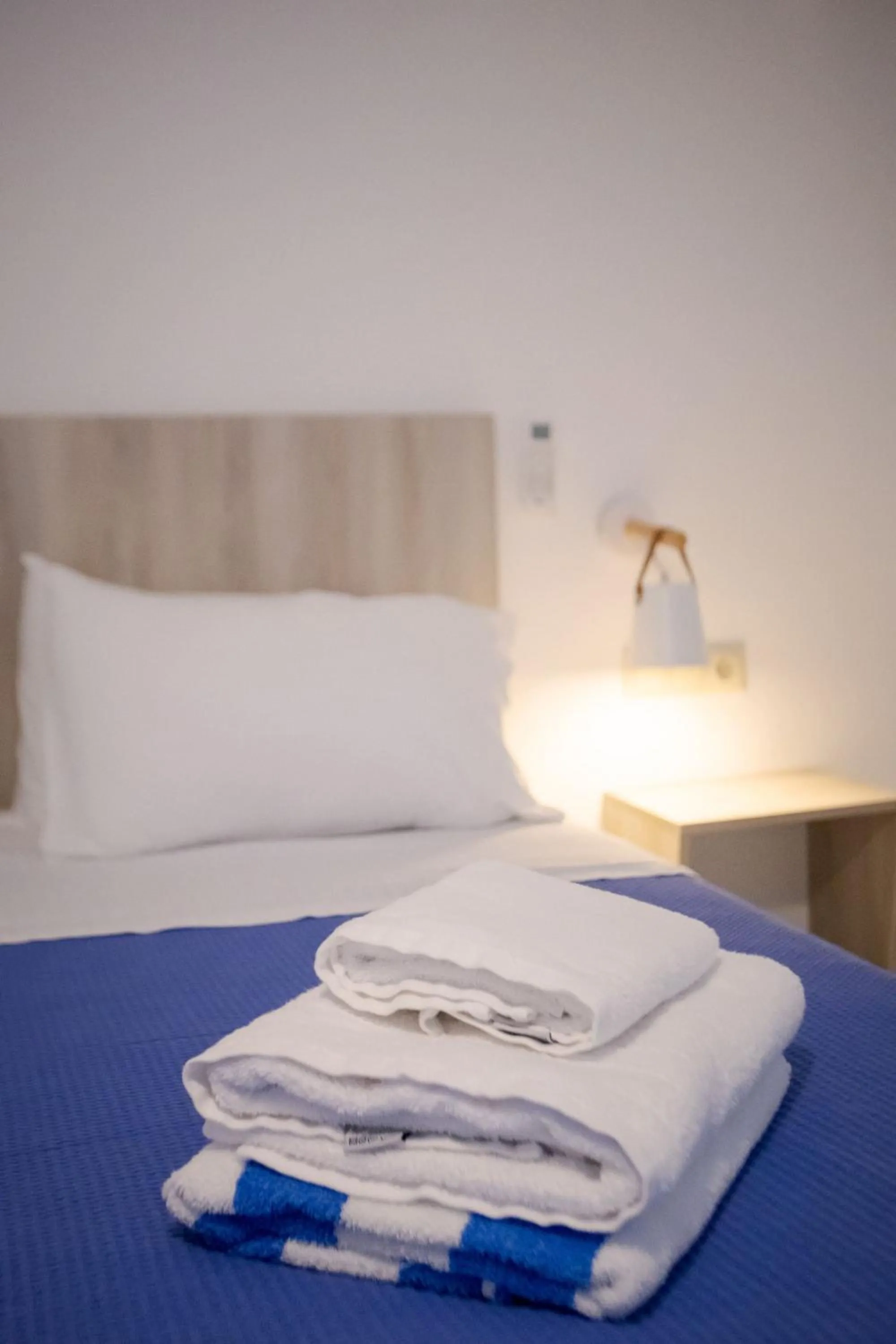 Bed in Rose of Crete