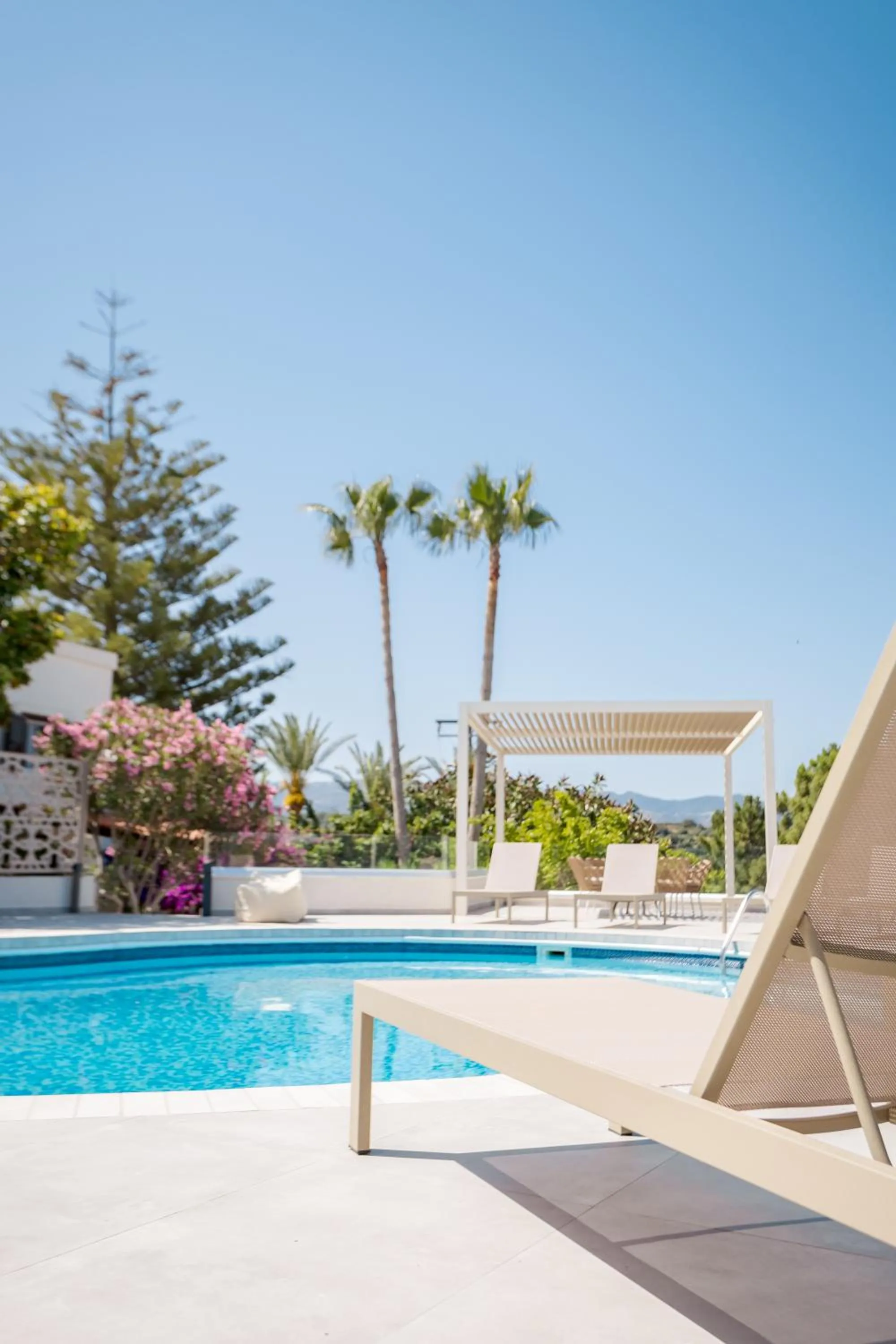 Day in Rose of Crete