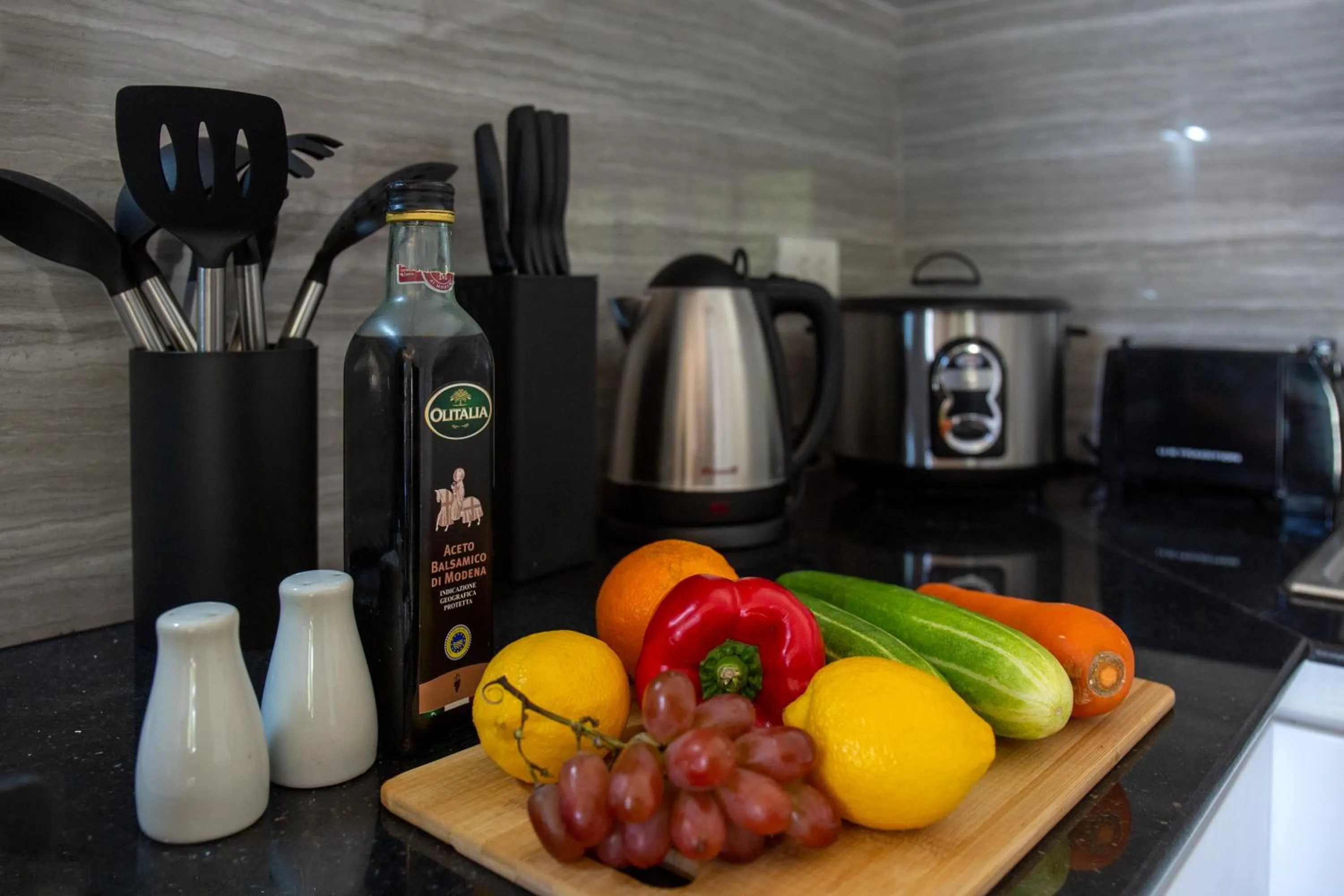 Kitchen or kitchenette in Aila Homestay