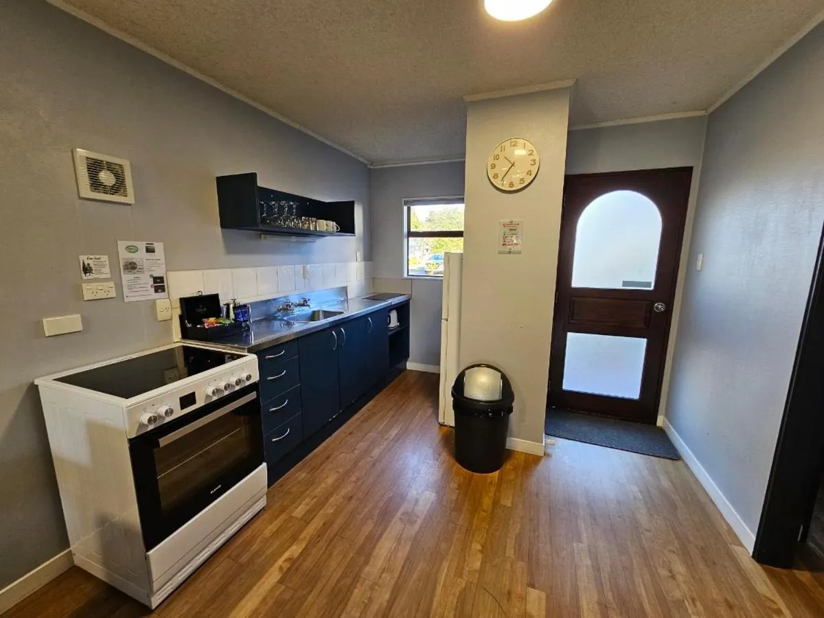 Hacienda Motor Lodge