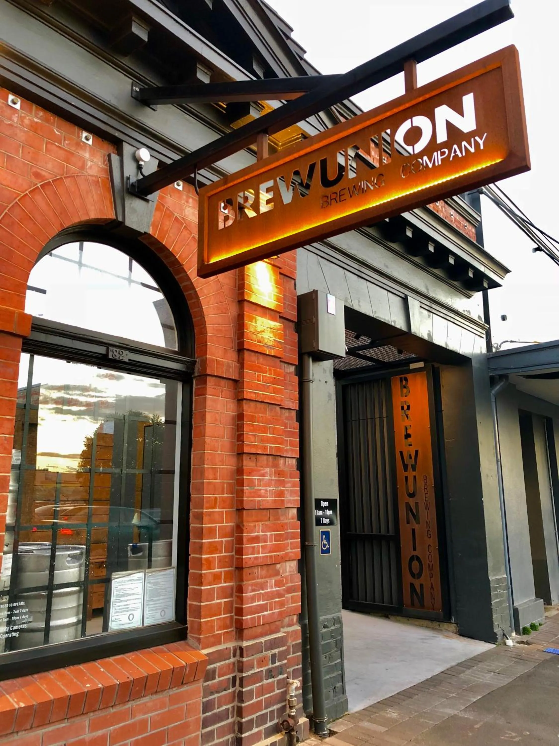 Neighbourhood in Hacienda Motor Lodge