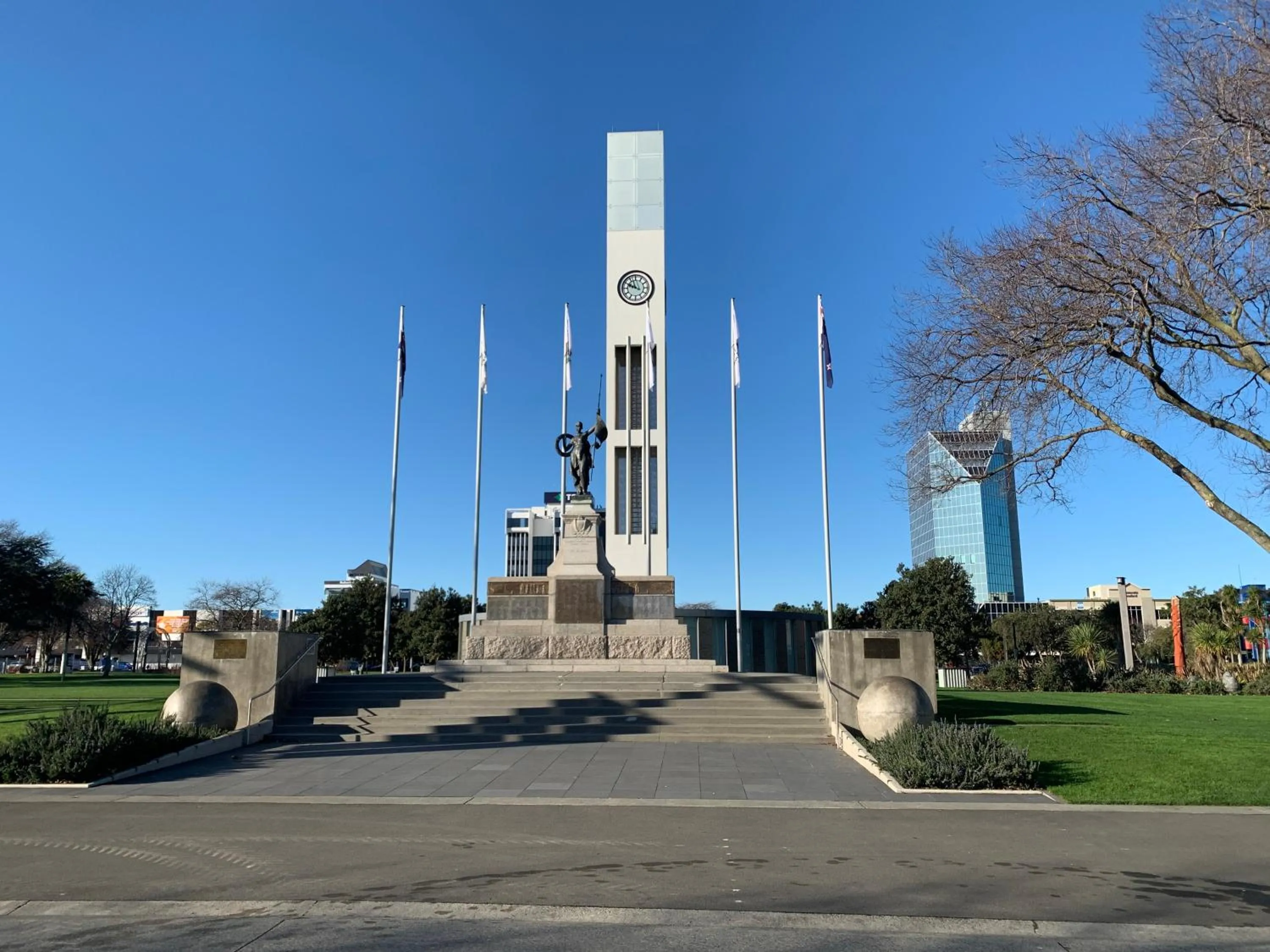 Nearby landmark in Hacienda Motor Lodge