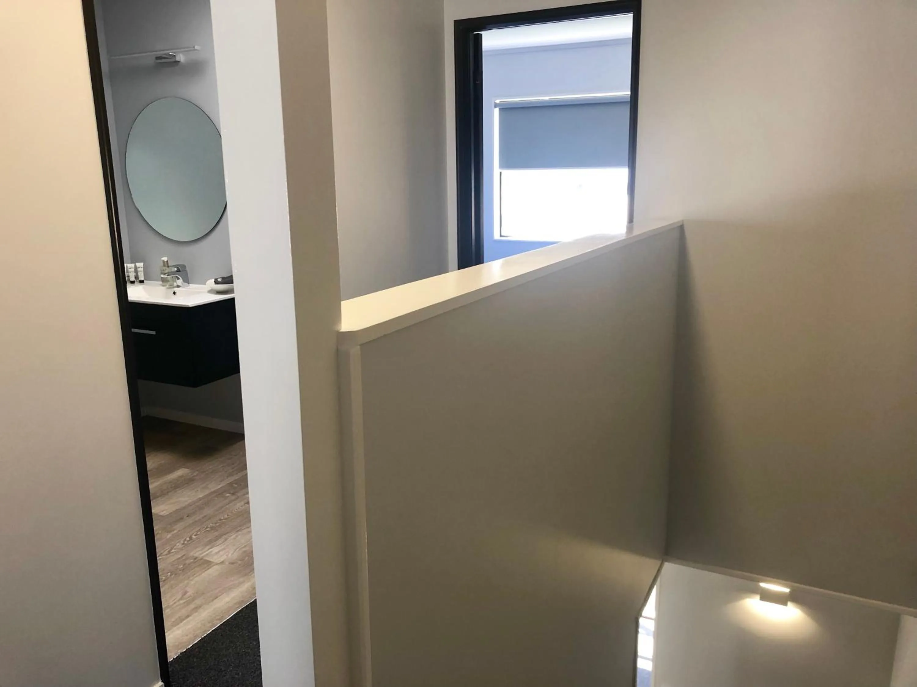 Bathroom in Hacienda Motor Lodge