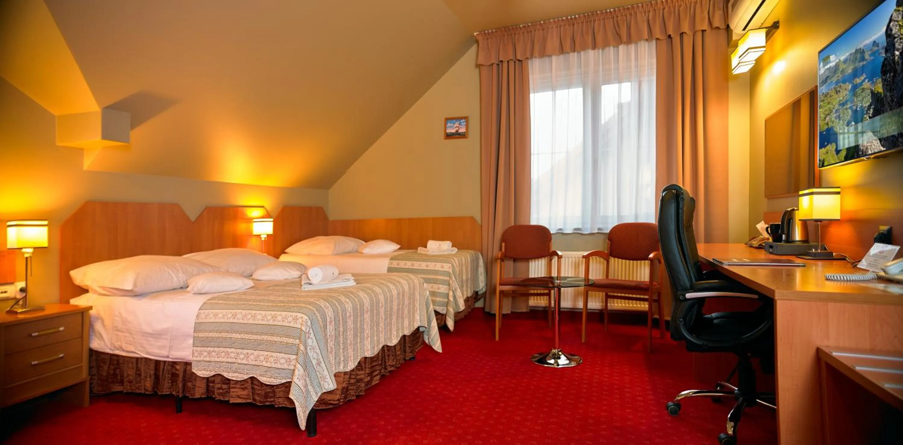 Photo of the whole room, Bed in Aura - Hotel & Restaurant & Sauna