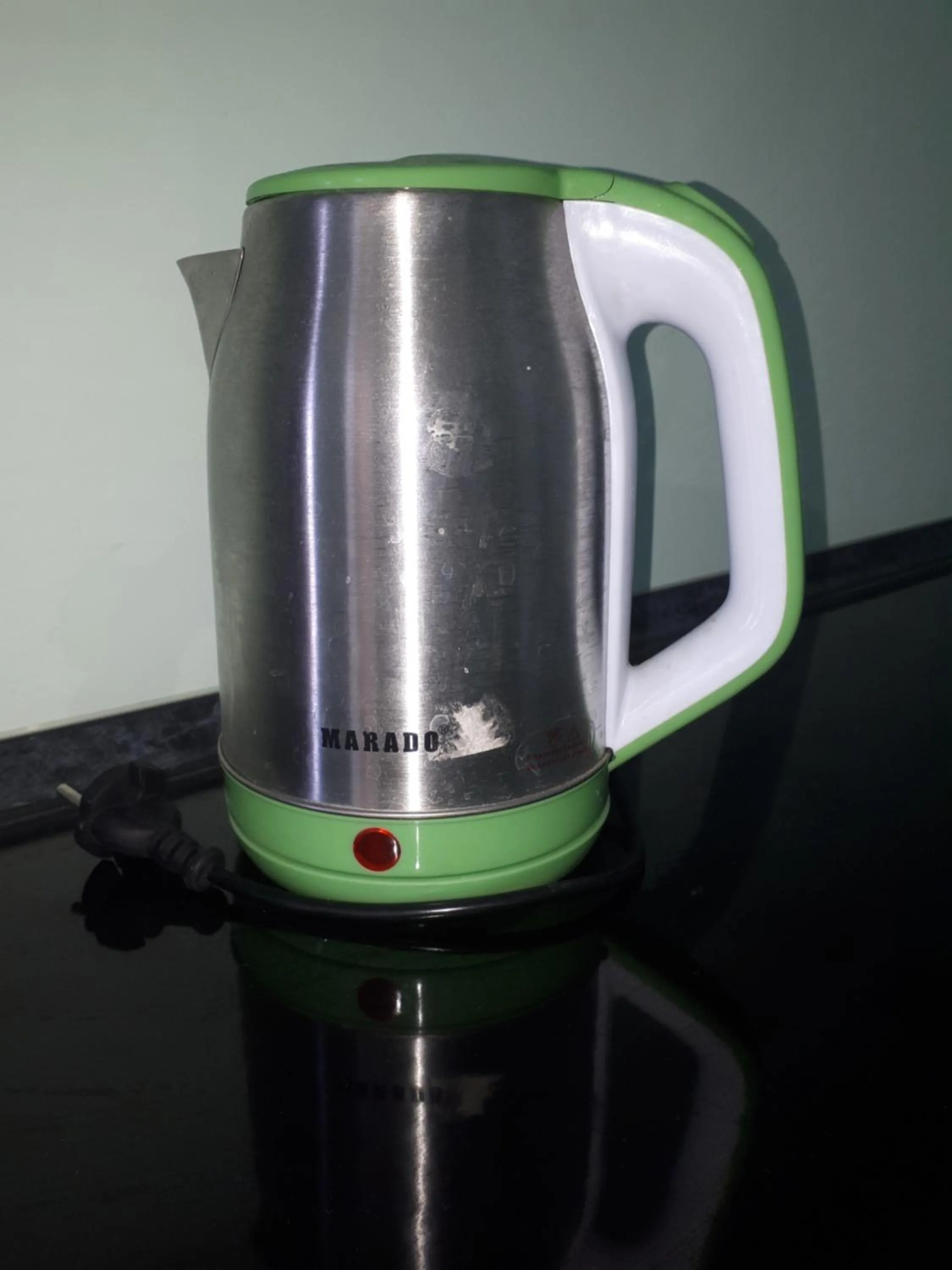 Coffee/tea facilities in Art Guest House in KASKAD