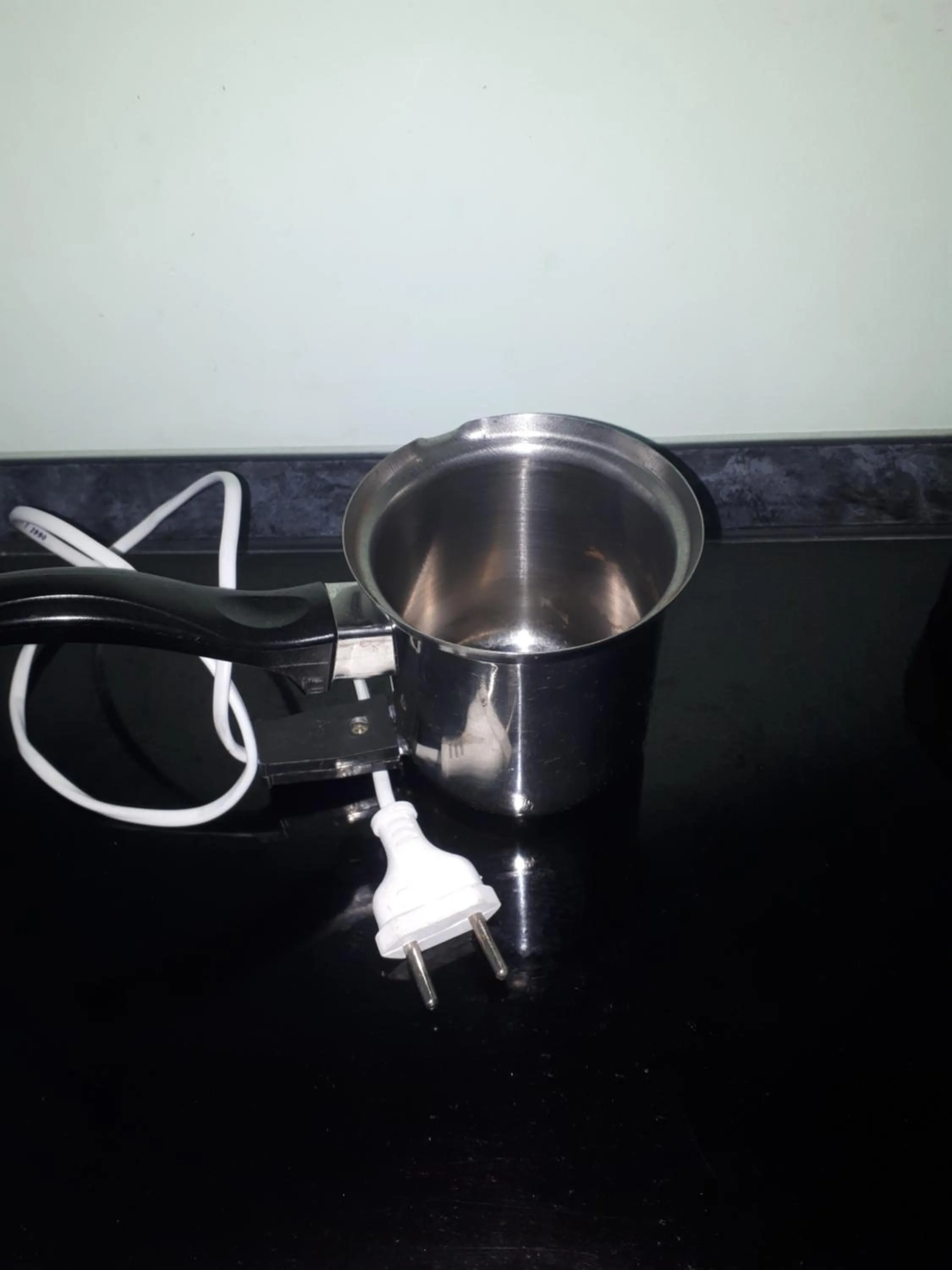 Coffee/tea facilities in Art Guest House in KASKAD