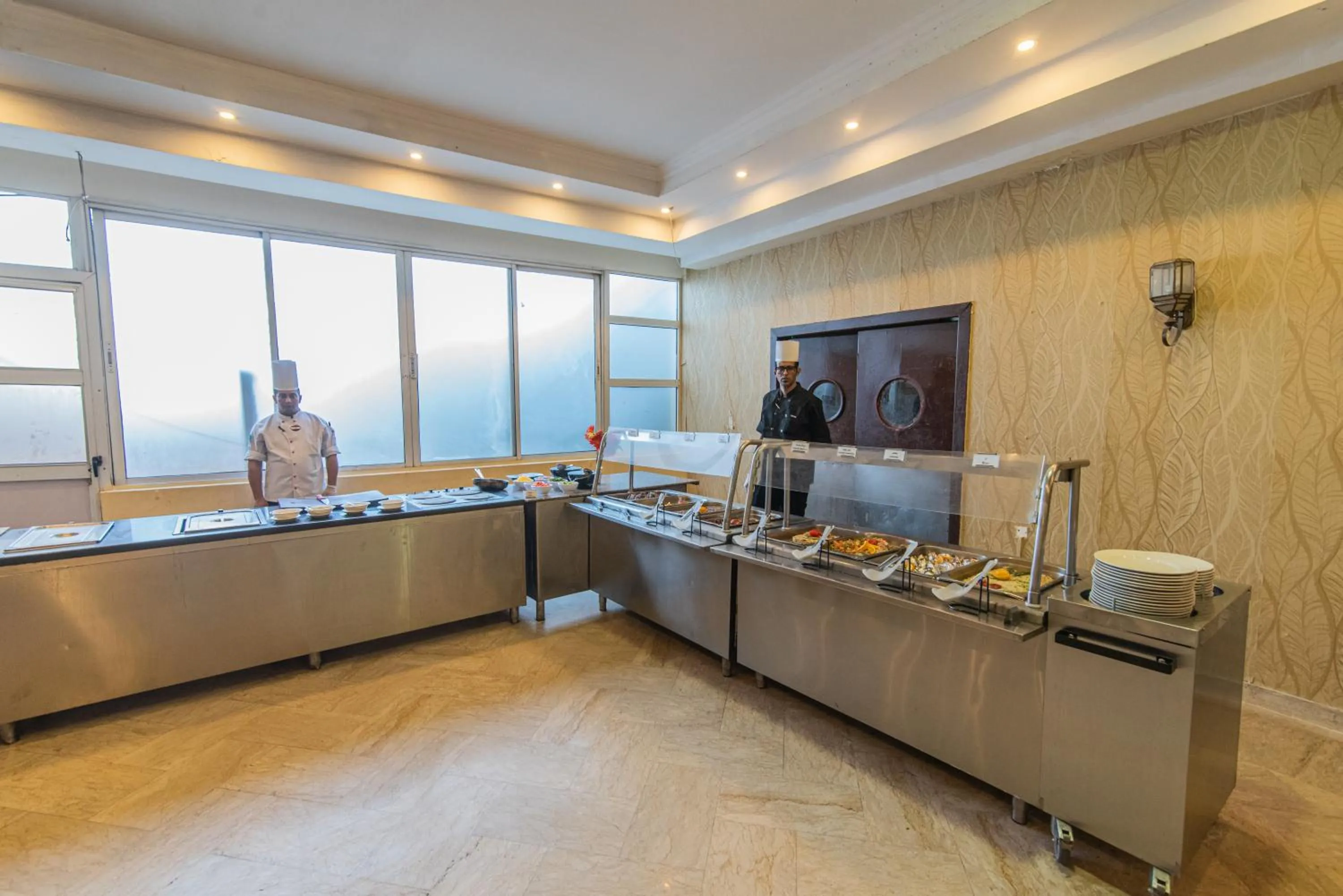 Buffet breakfast in Dexon Roma Hotel