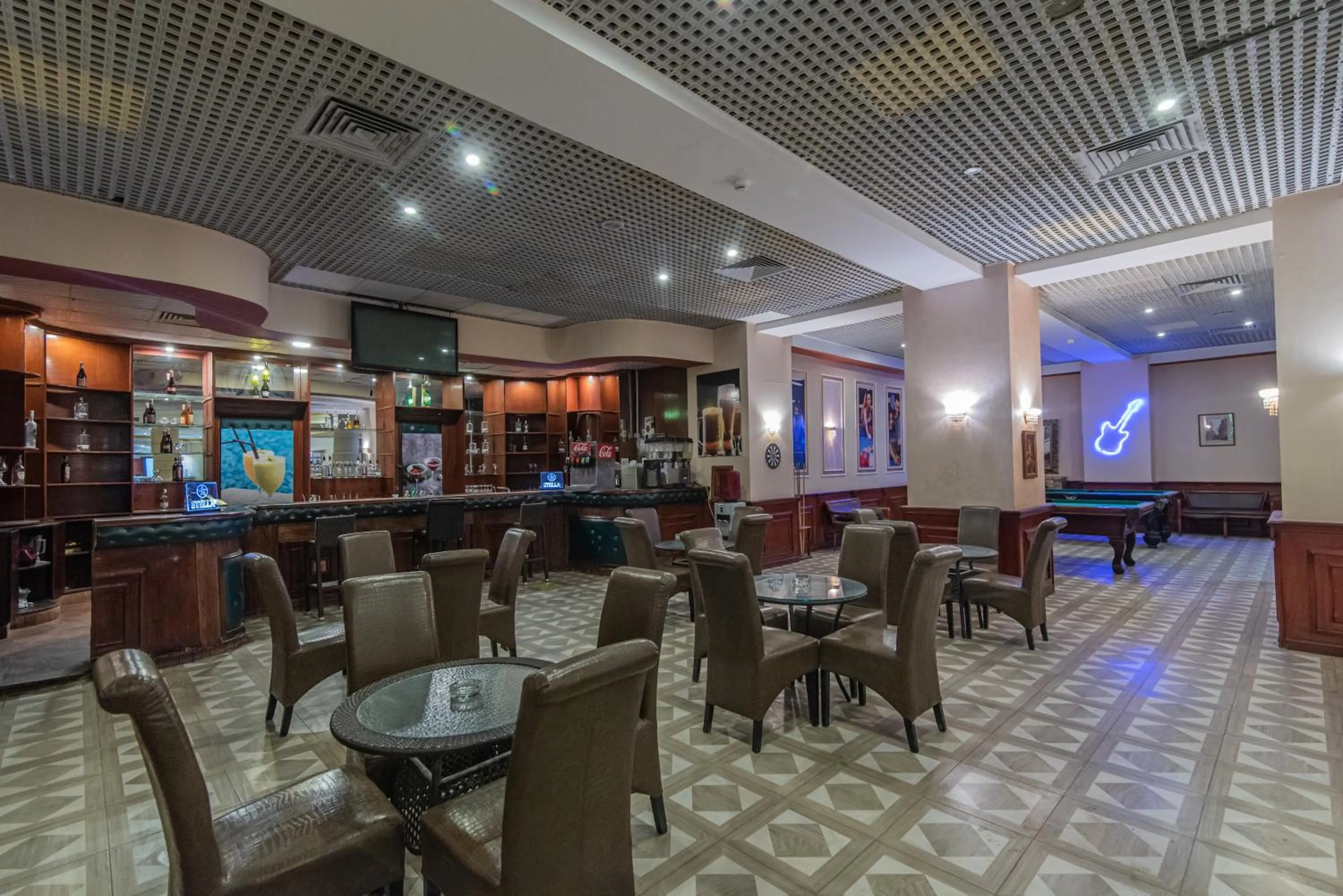 Lounge or bar in Dexon Roma Hotel