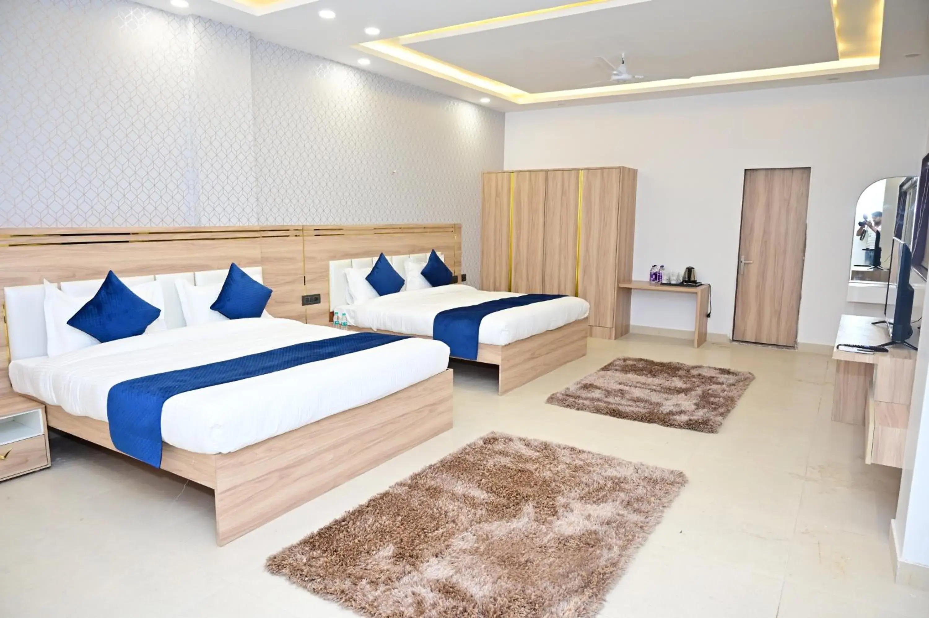 Photo of the whole room in The Dwelling Inn Photo of the whole room in The Dwelling Inn