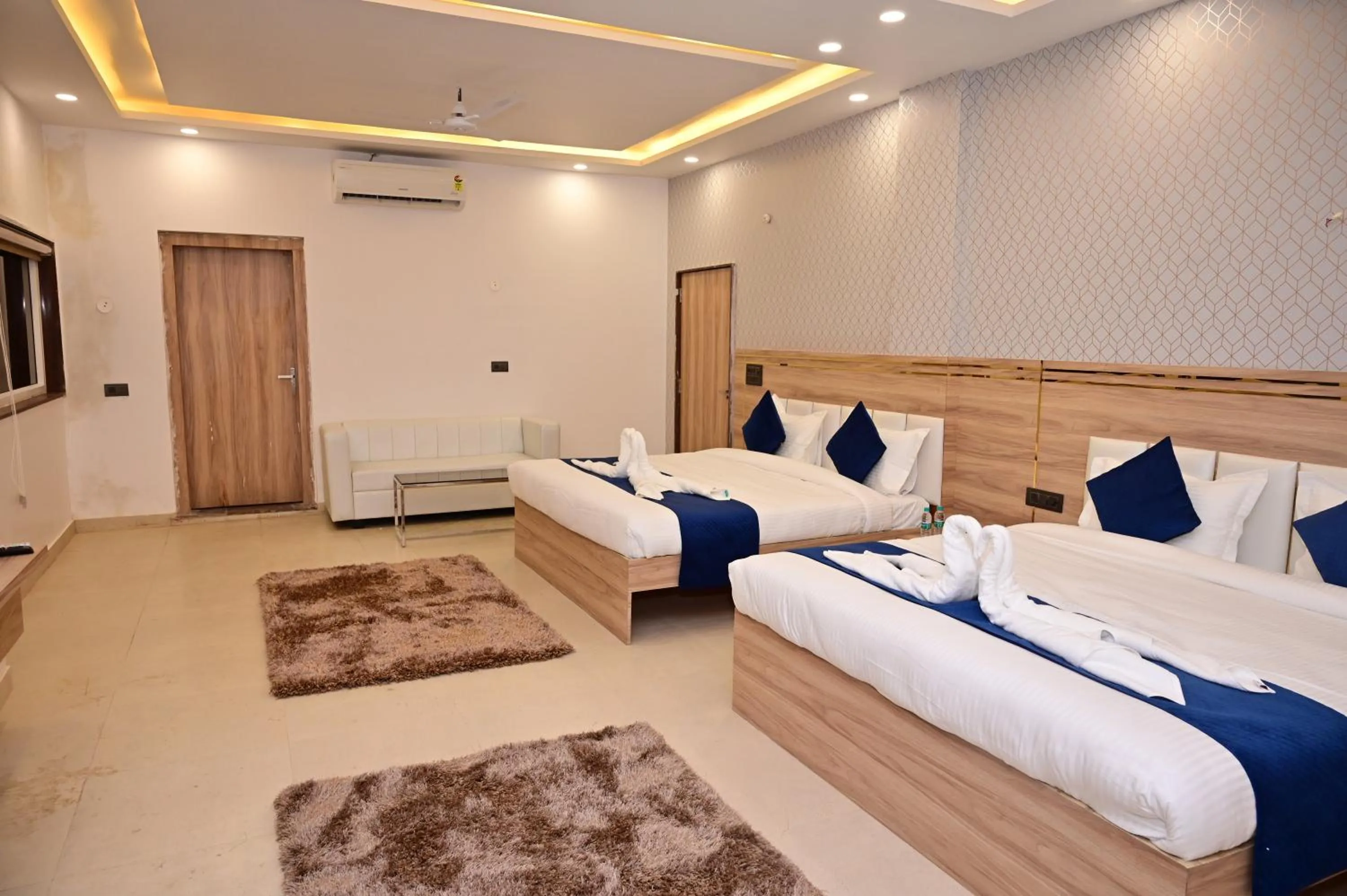 Photo of the whole room in The Dwelling Inn