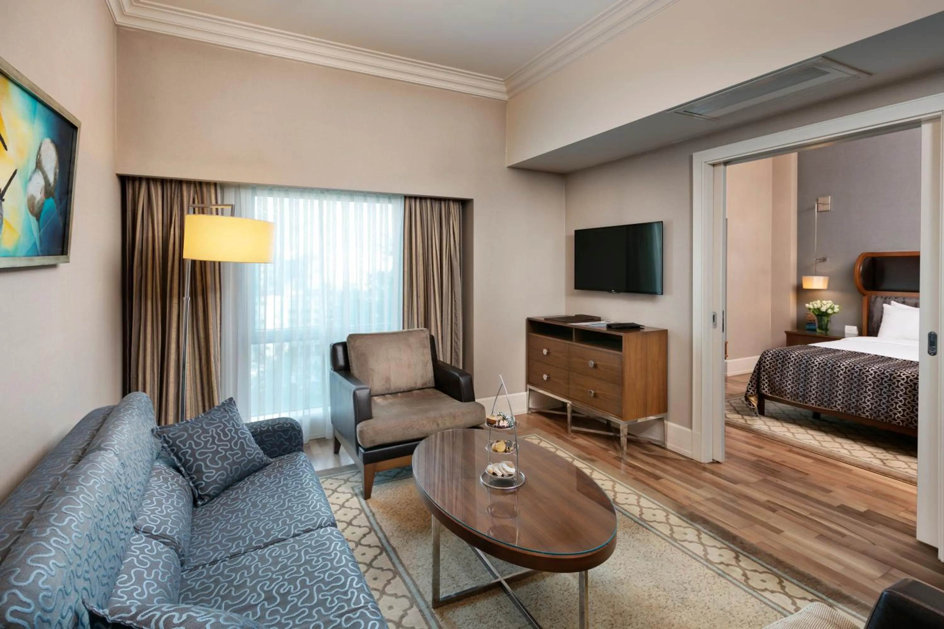 Living room, Bed in Titanic Business Kartal