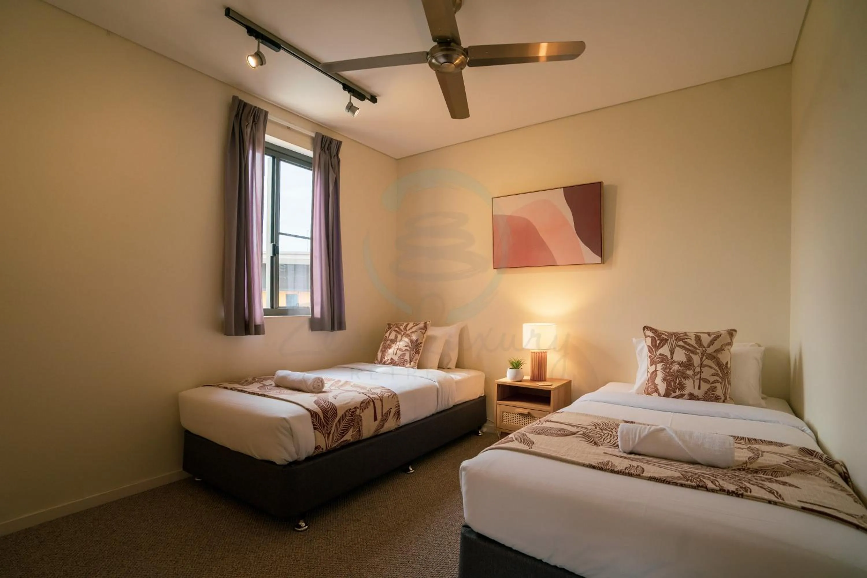 ZEN PARADISE - 2-BR Waterfront Ocean View Retreat
