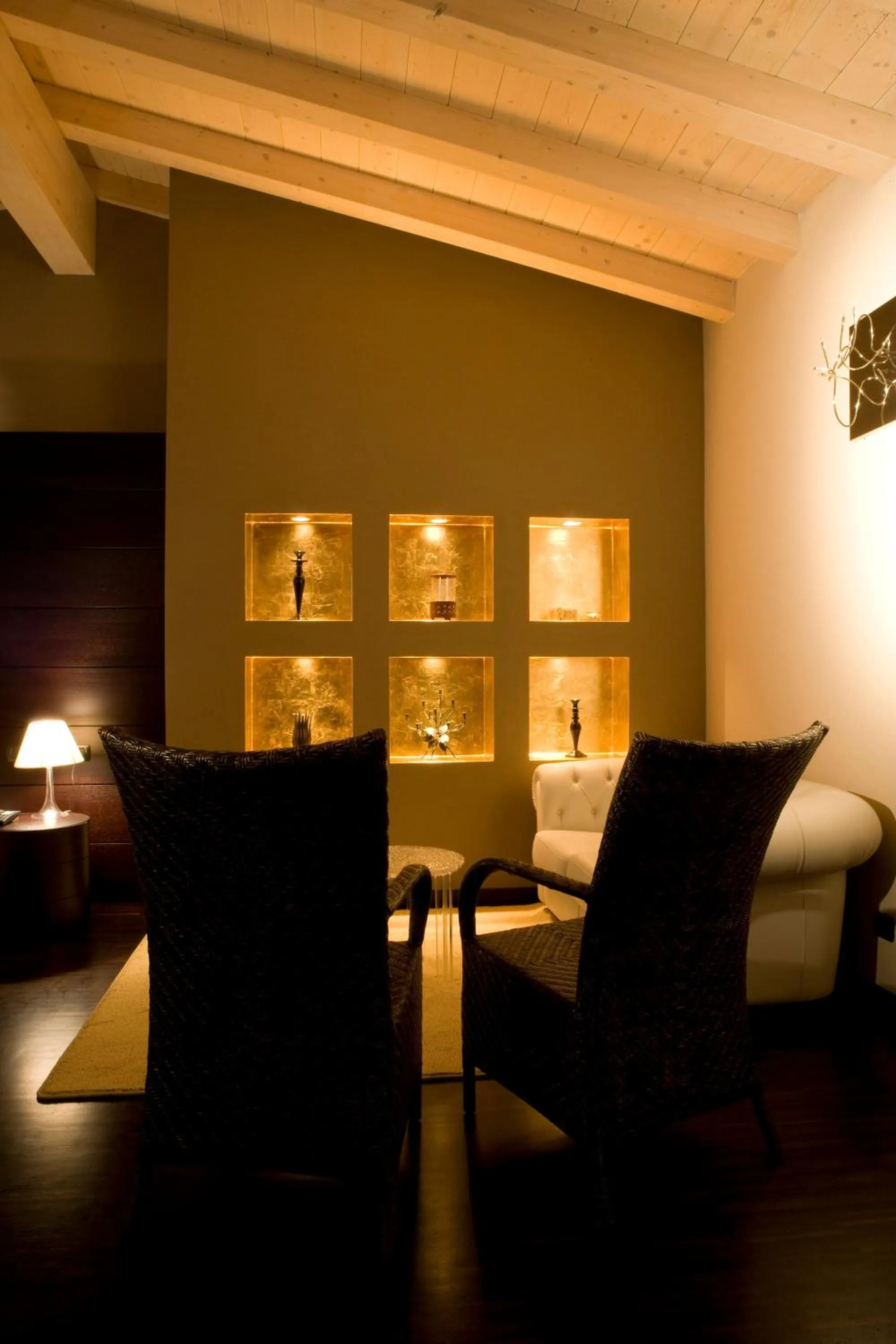 Photo of the whole room in OneMhotel