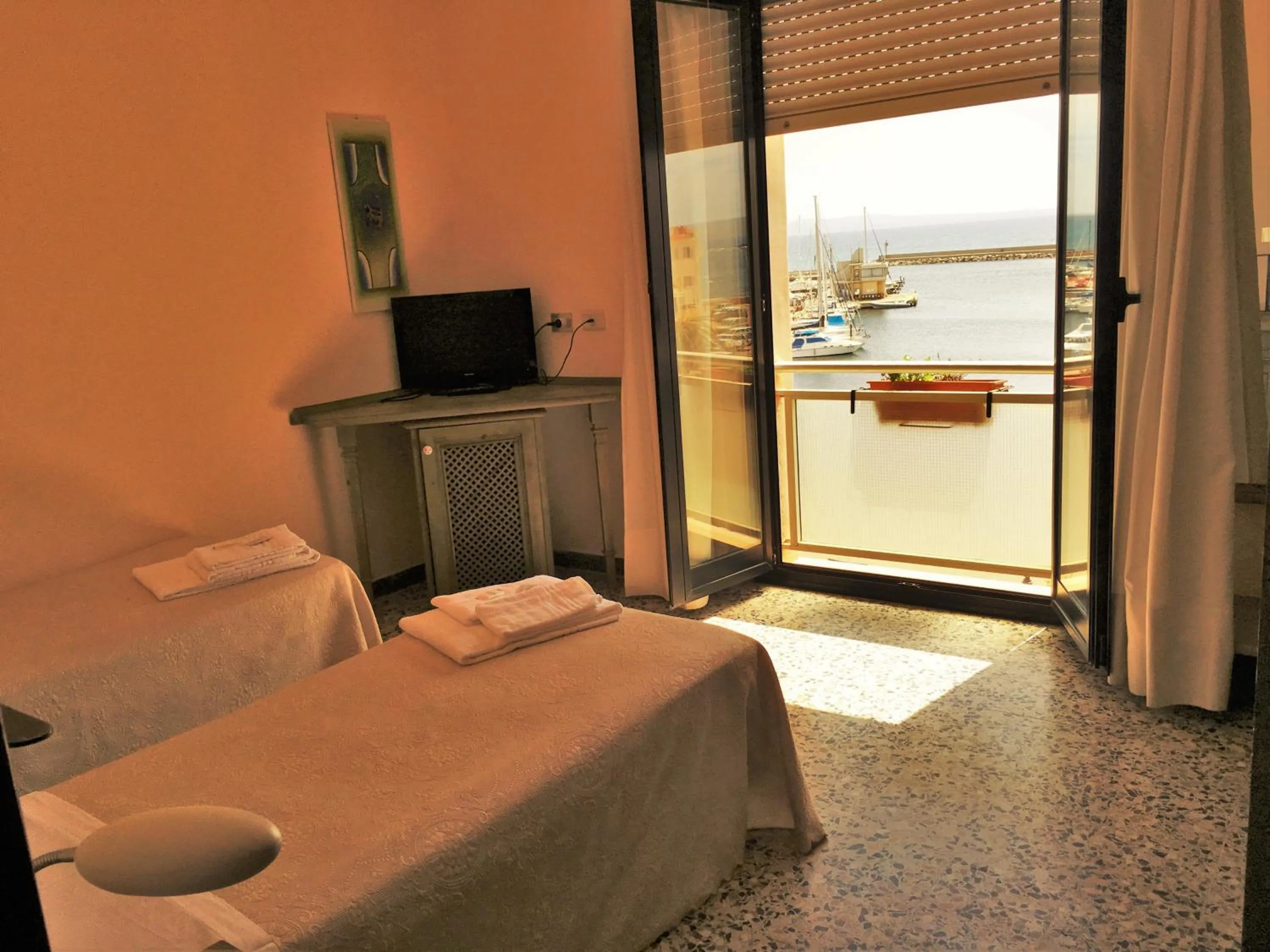 Bed in Hotel Don Pedro