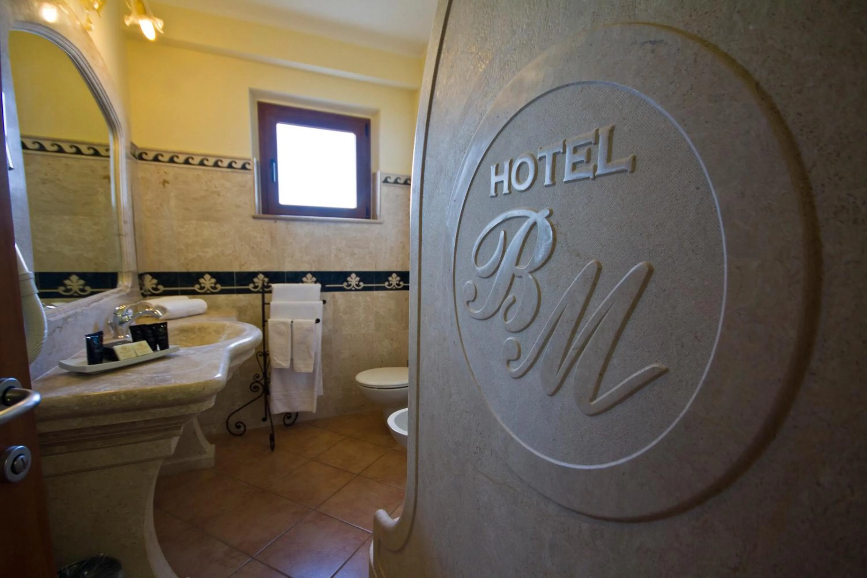 Shower in Hotel Brancamaria