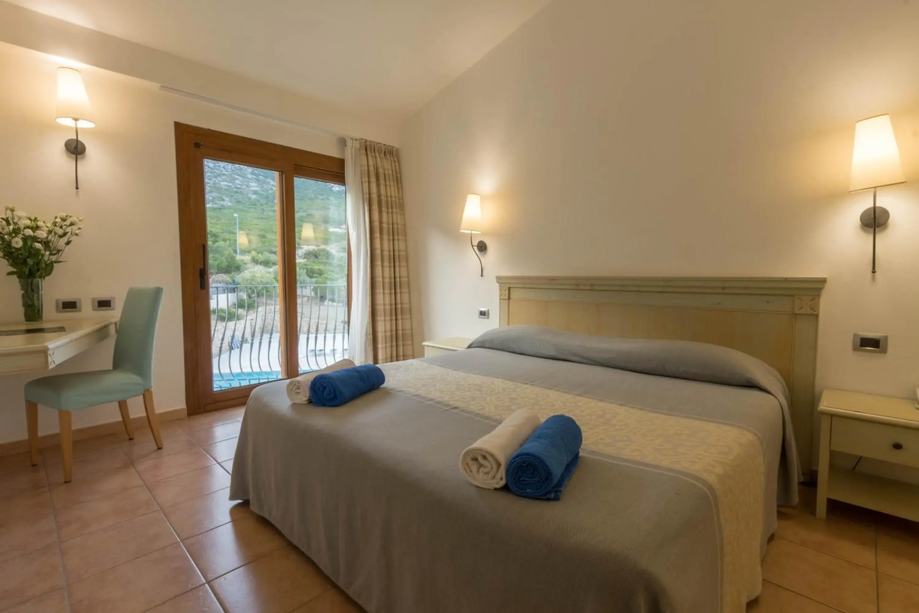 Pool view, Bed in Hotel Brancamaria Pool view, Bed in Hotel Brancamaria