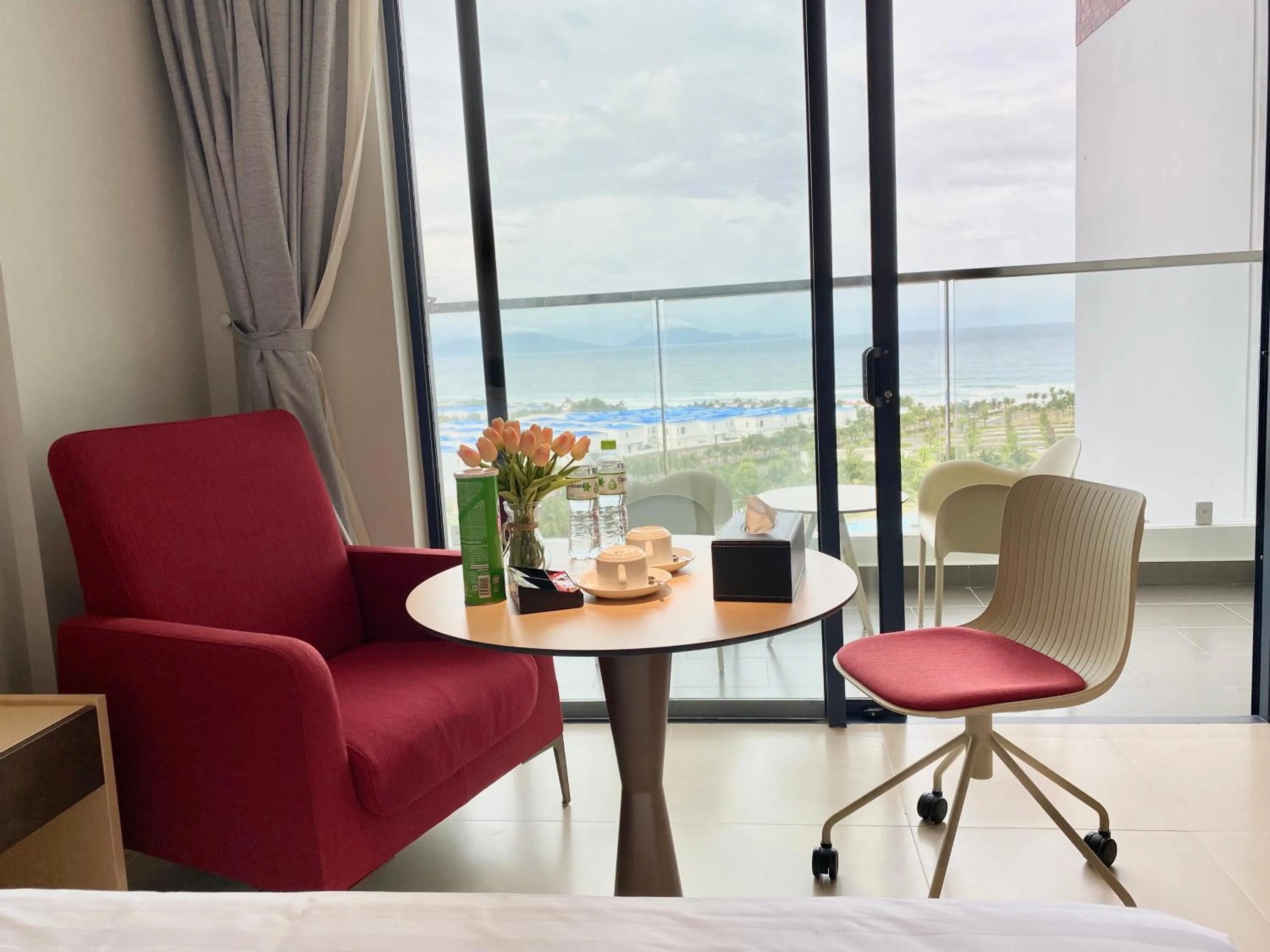 room service in Seaview Cam Ranh Home