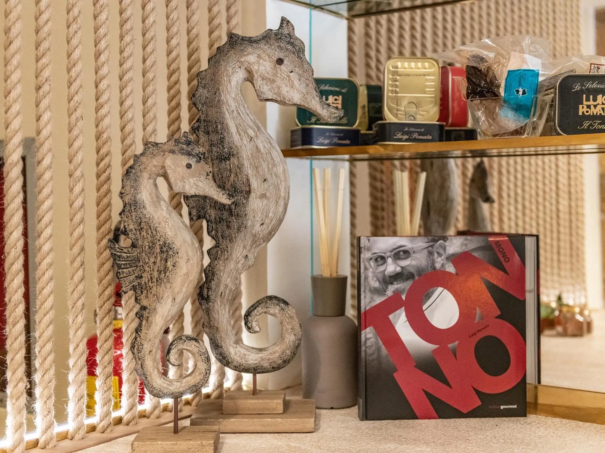 On-site shops in Nichotel