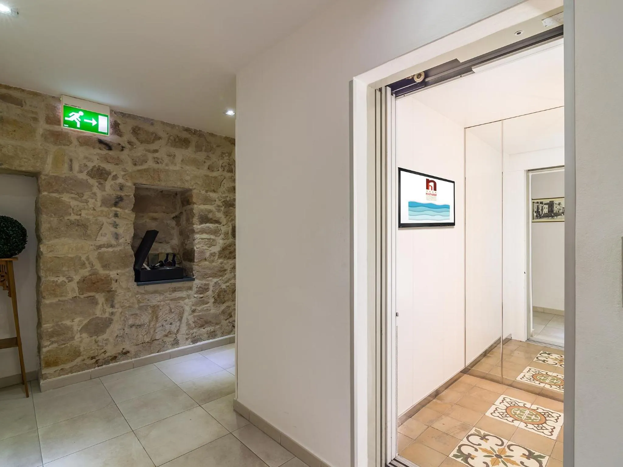 Area and facilities in Nichotel