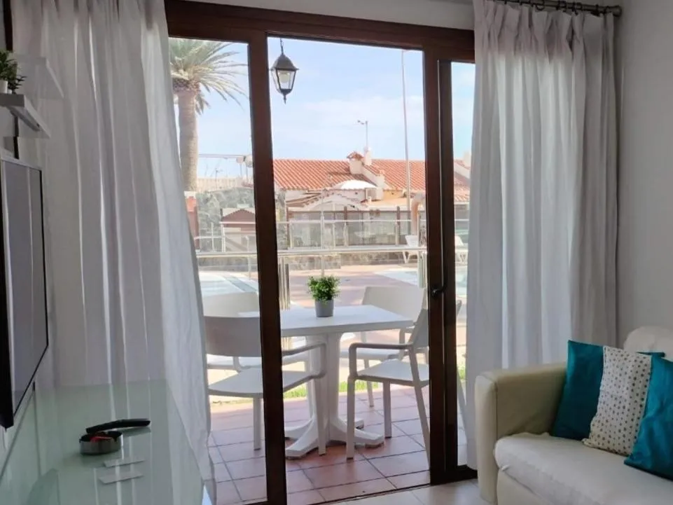 Apartamentos Los Balandros by SunHousesCanarias