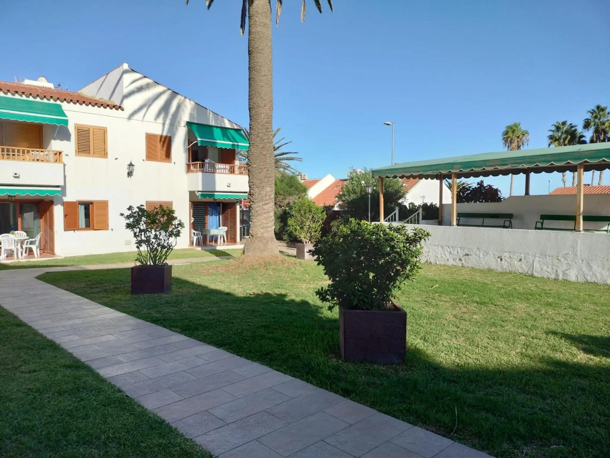 Property building in Apartamentos Los Balandros by SunHousesCanarias