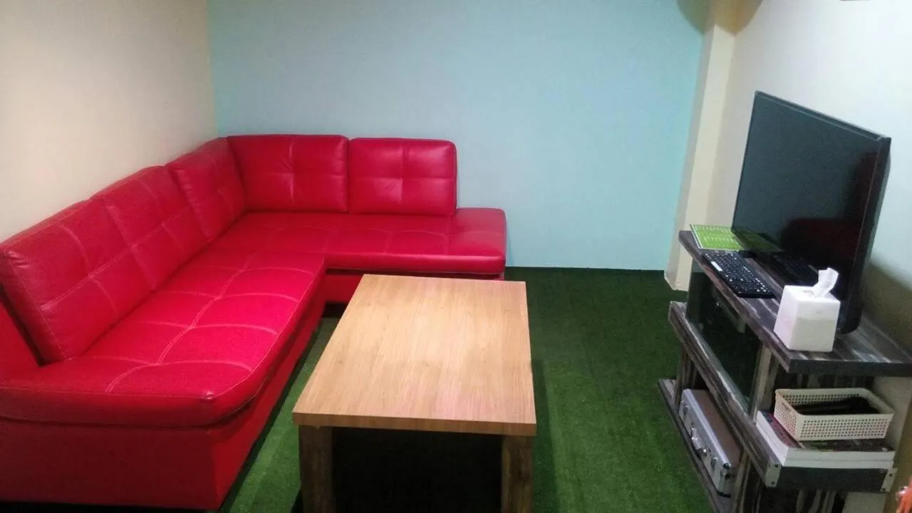 Karaoke in Pueanjai Resort and Restaurant