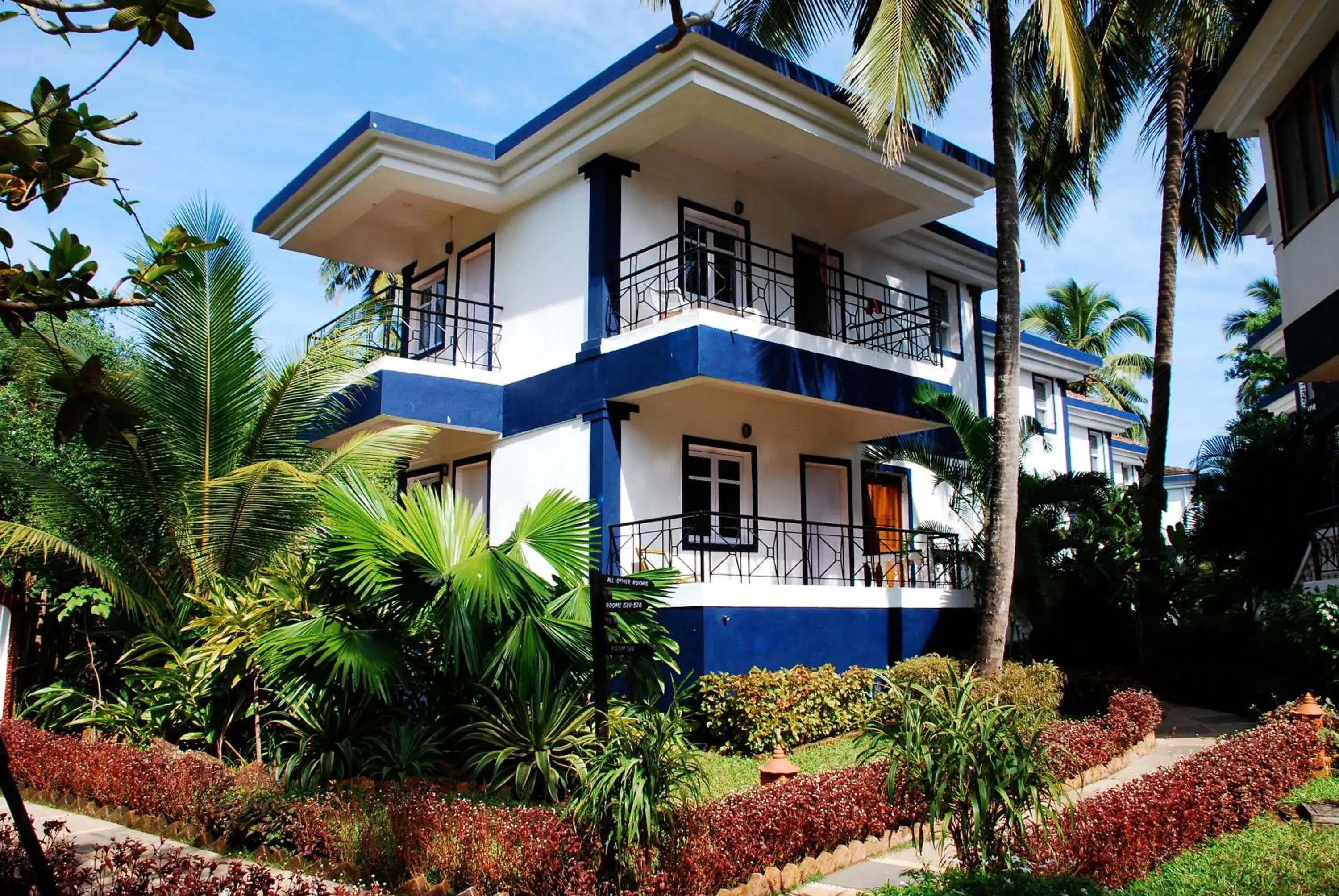 Facade/entrance in Santana Beach Resort Facade/entrance in Santana Beach Resort