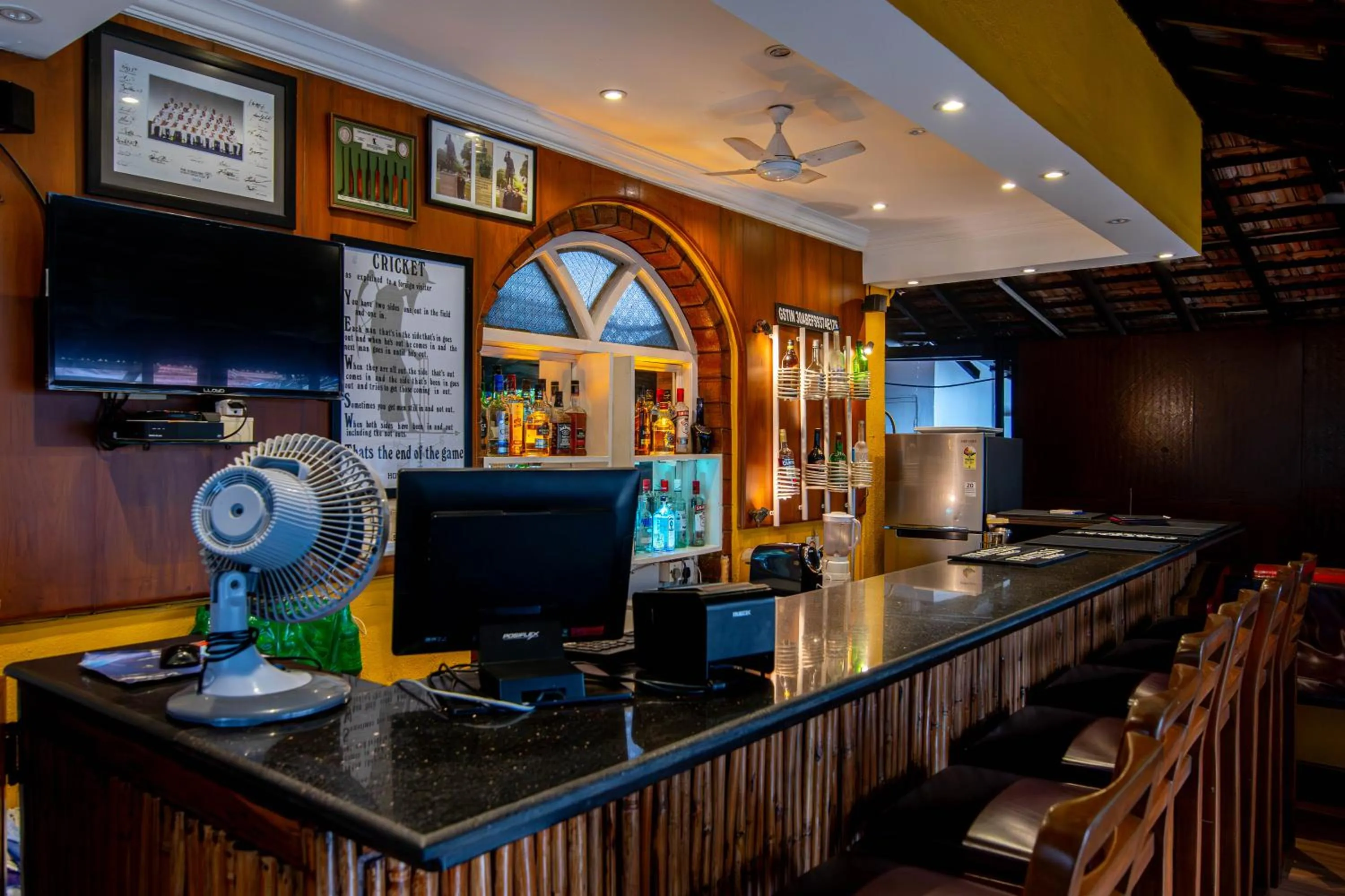 Lounge or bar in Santana Beach Resort