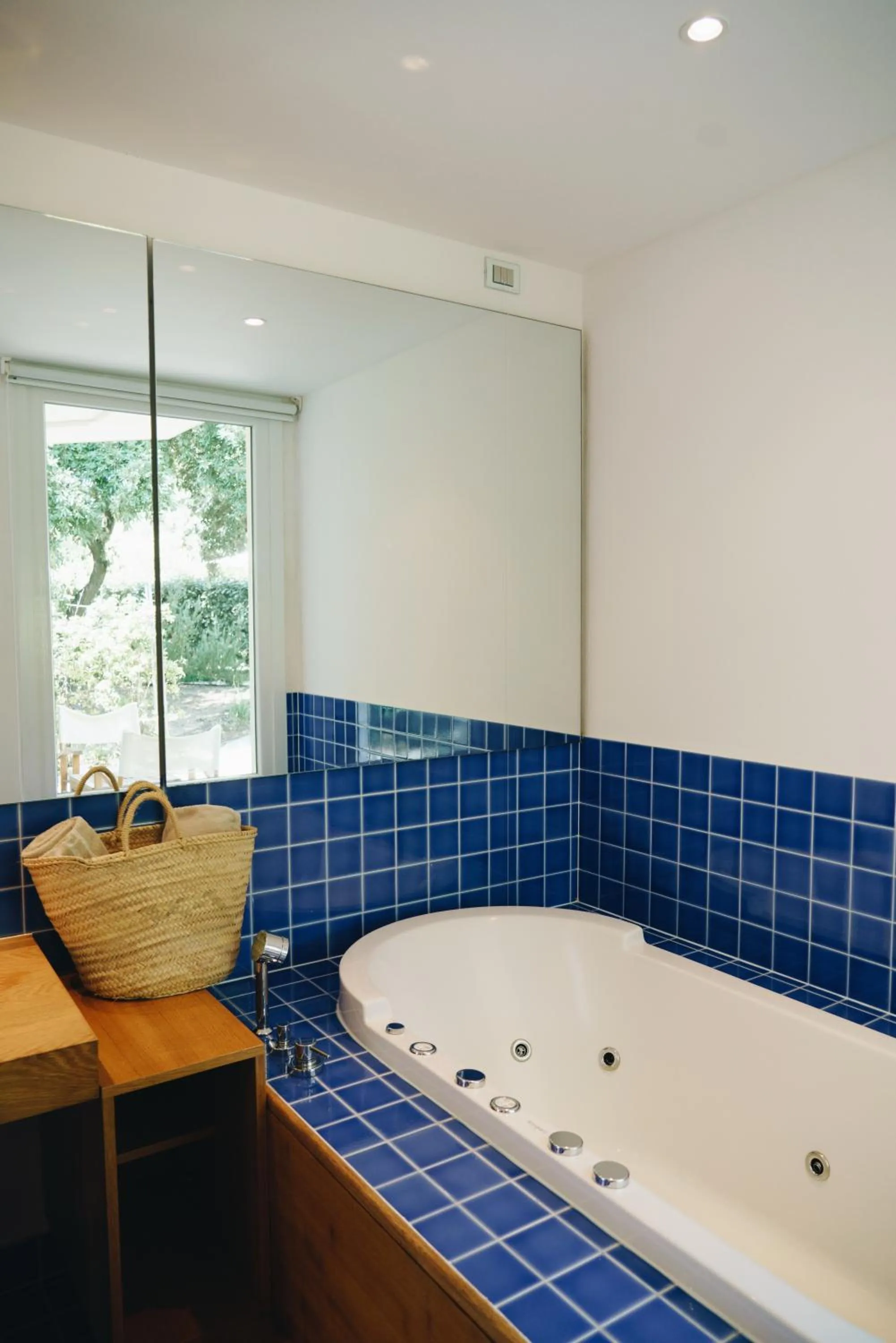 Hot Tub in Lanthia Resort