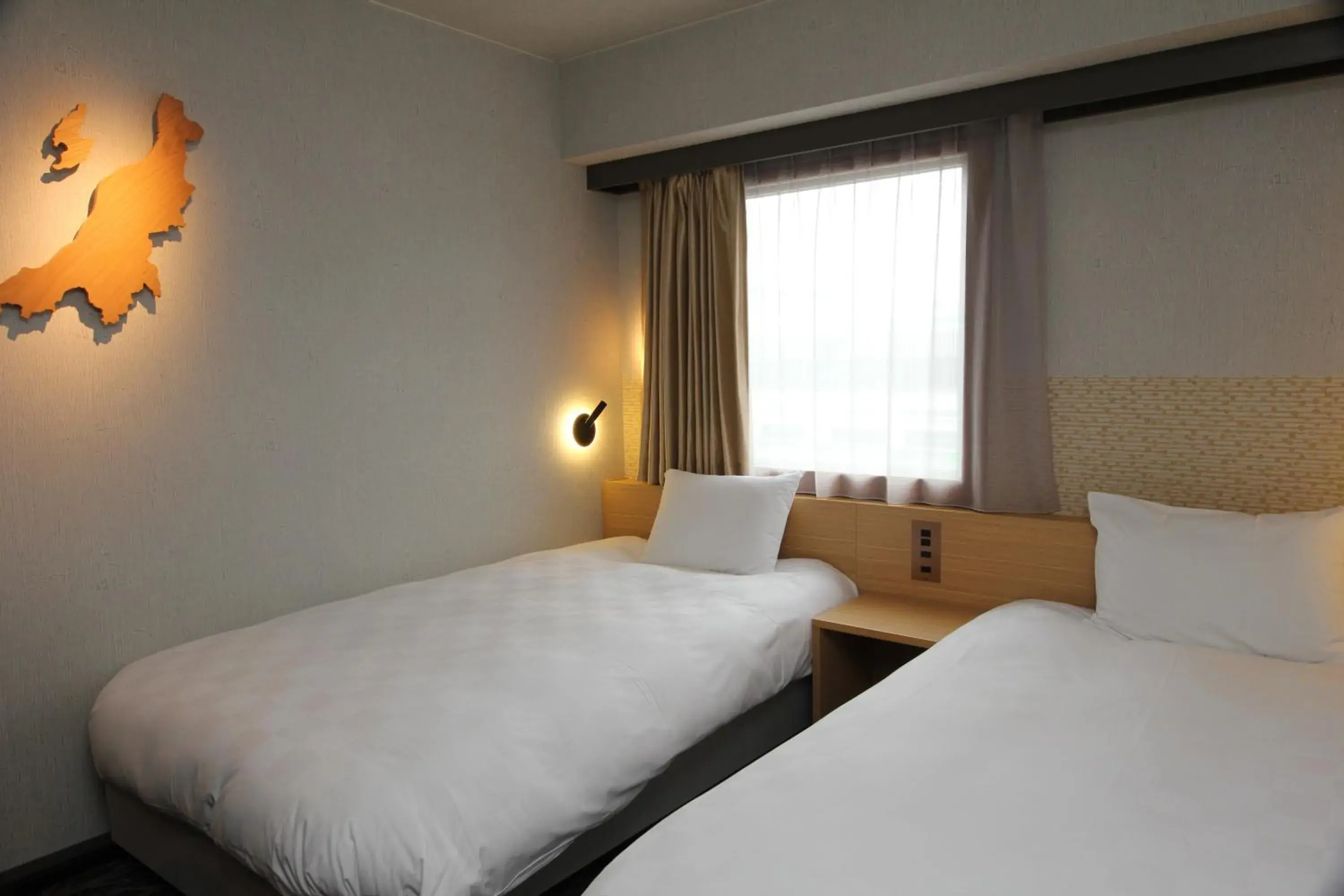 Photo of the whole room, Bed in HOTEL GLOBAL VIEW Niigata Photo of the whole room, Bed in HOTEL GLOBAL VIEW Niigata
