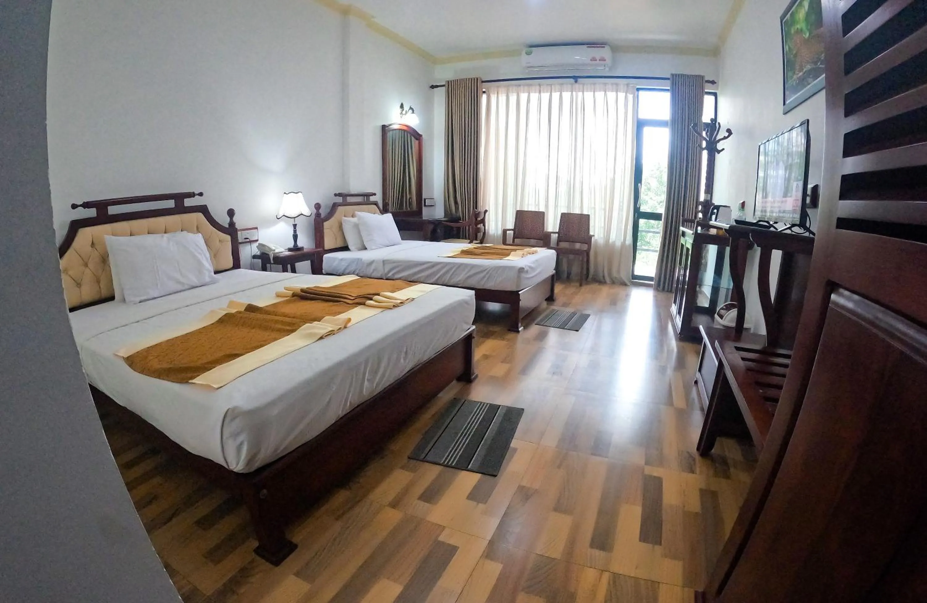 Bed in Centauria City Hotel