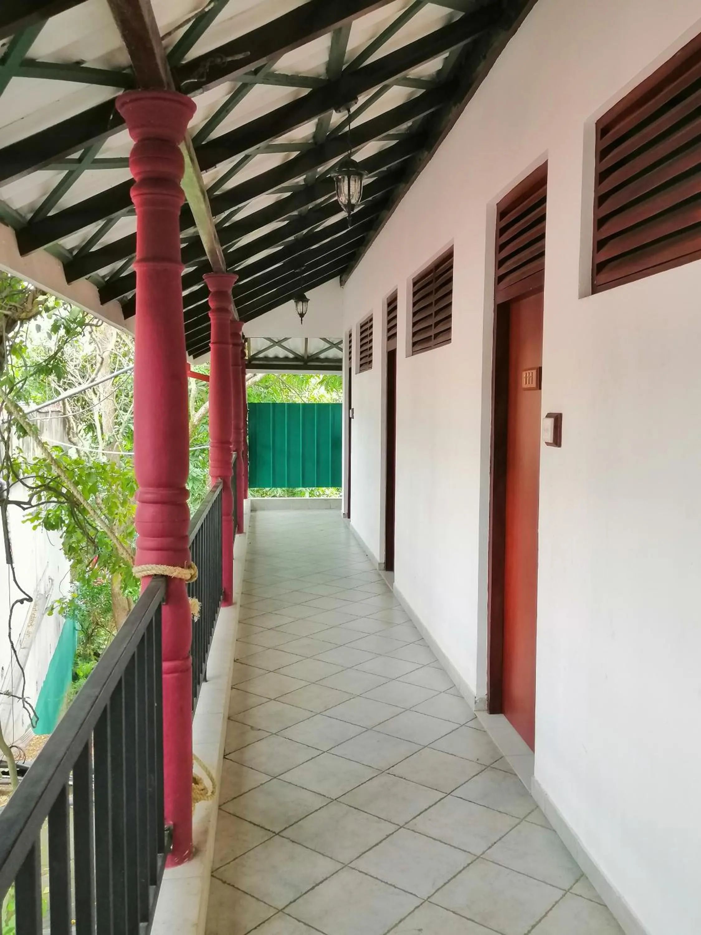 Facade/entrance in Centauria City Hotel
