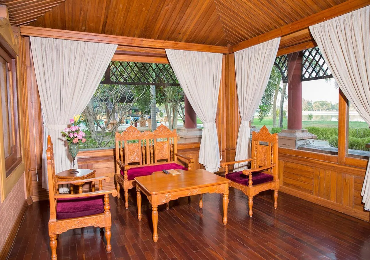 Living room in KMA Kaytumadi Hotel