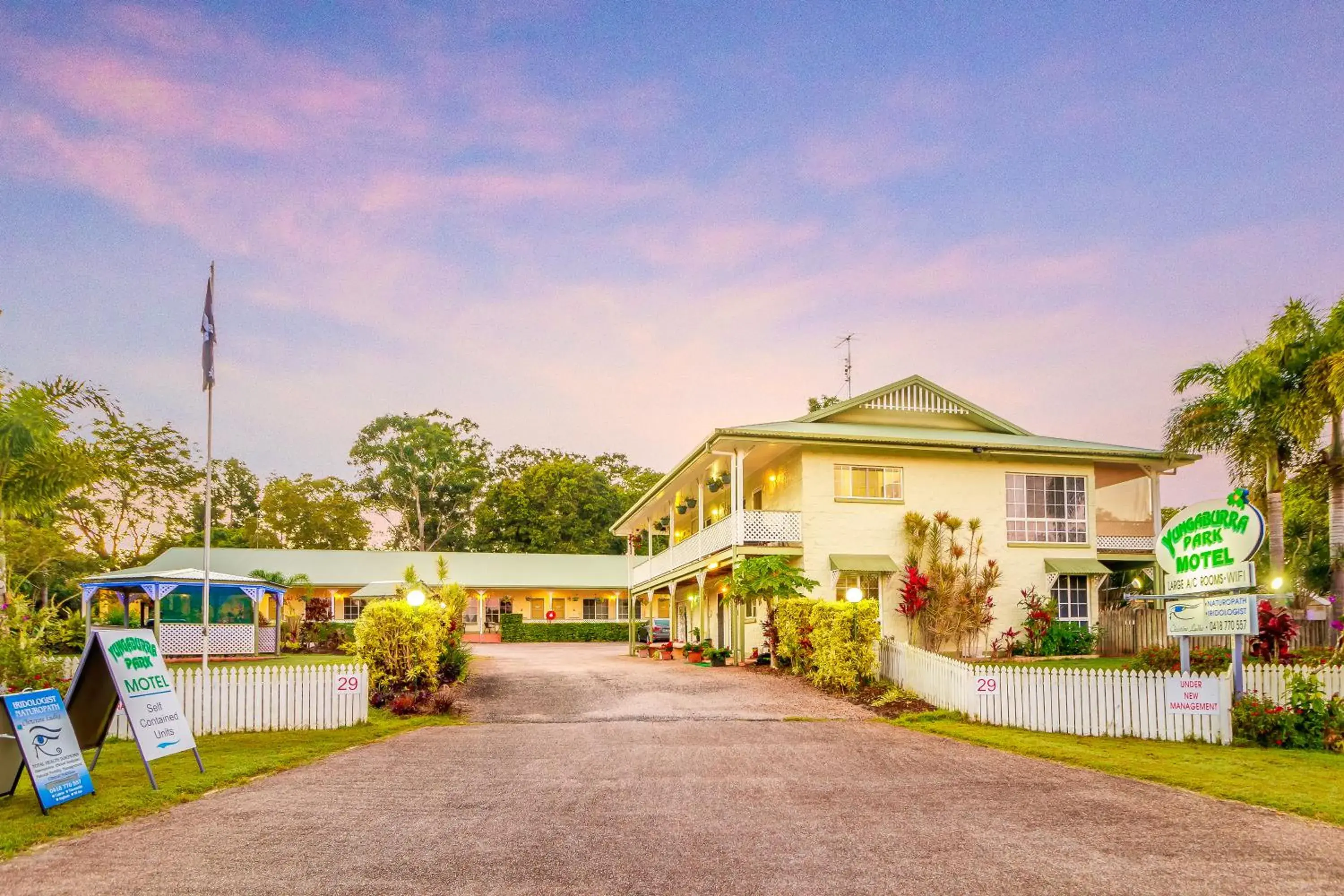 Yungaburra Park Motel Yungaburra Park Motel