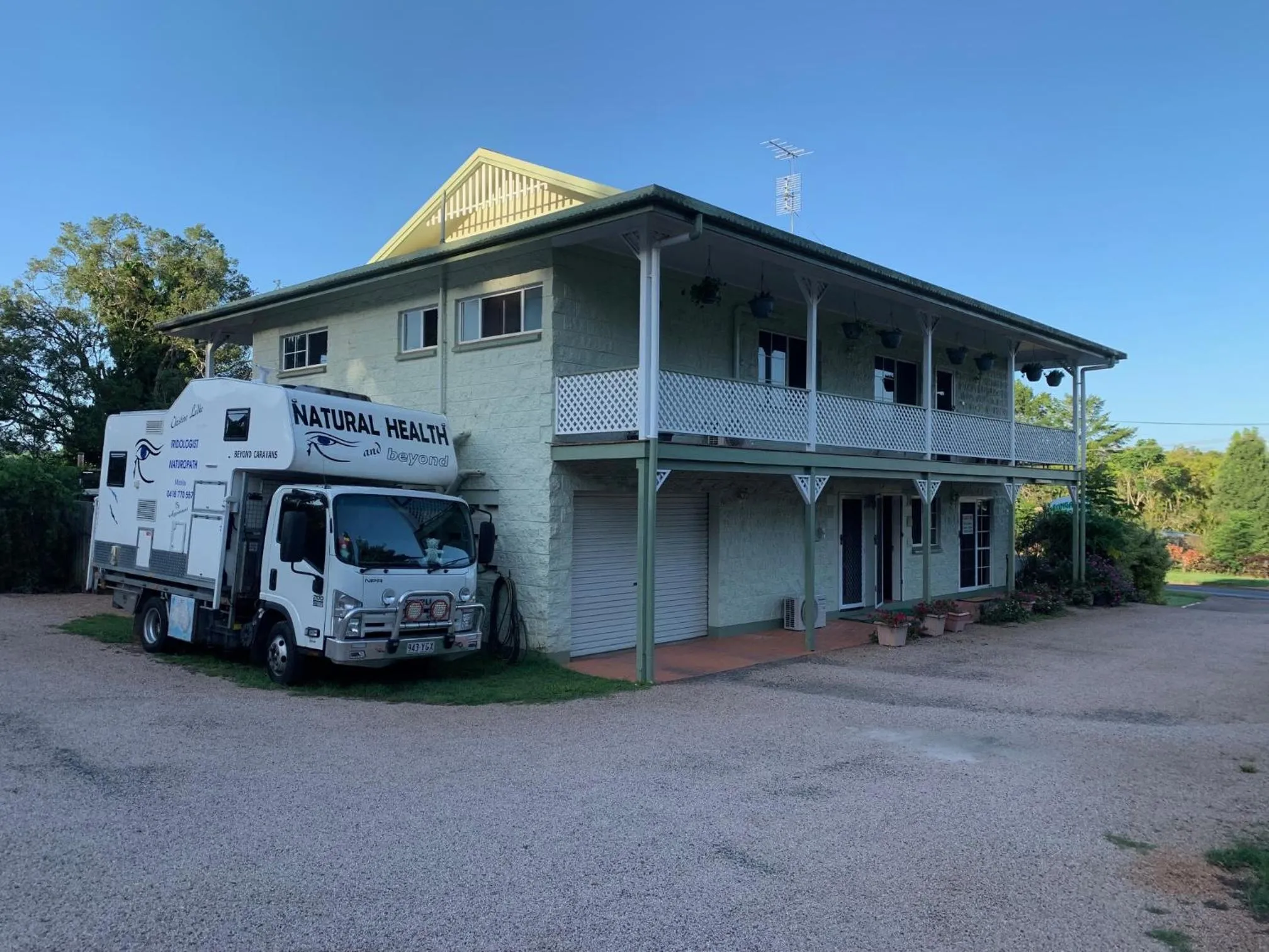Garden in Yungaburra Park Motel